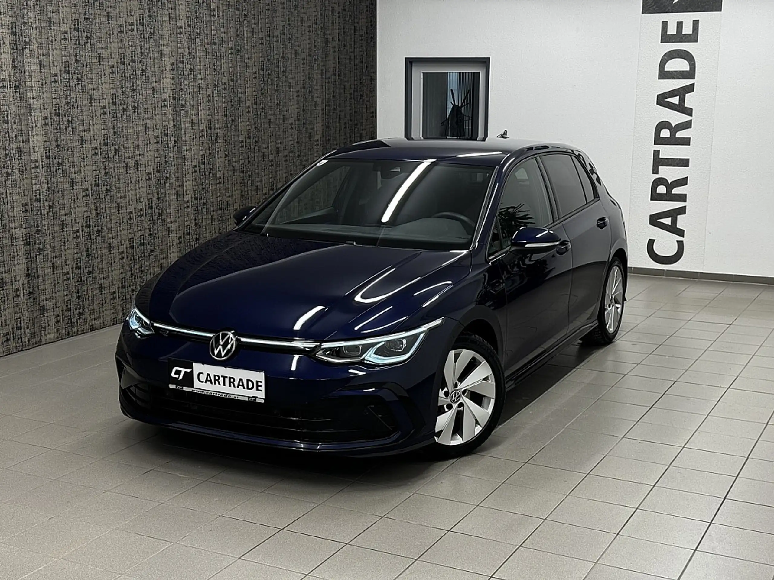 Volkswagen - Golf