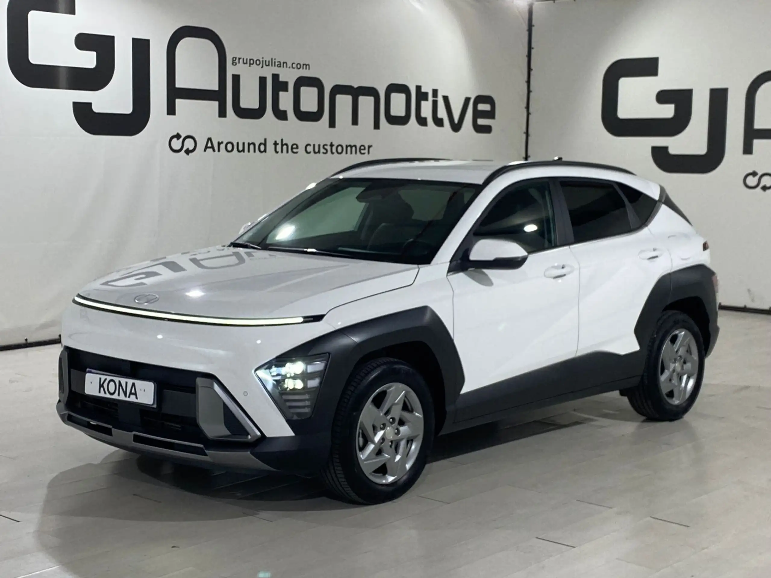 Hyundai KONA 2024