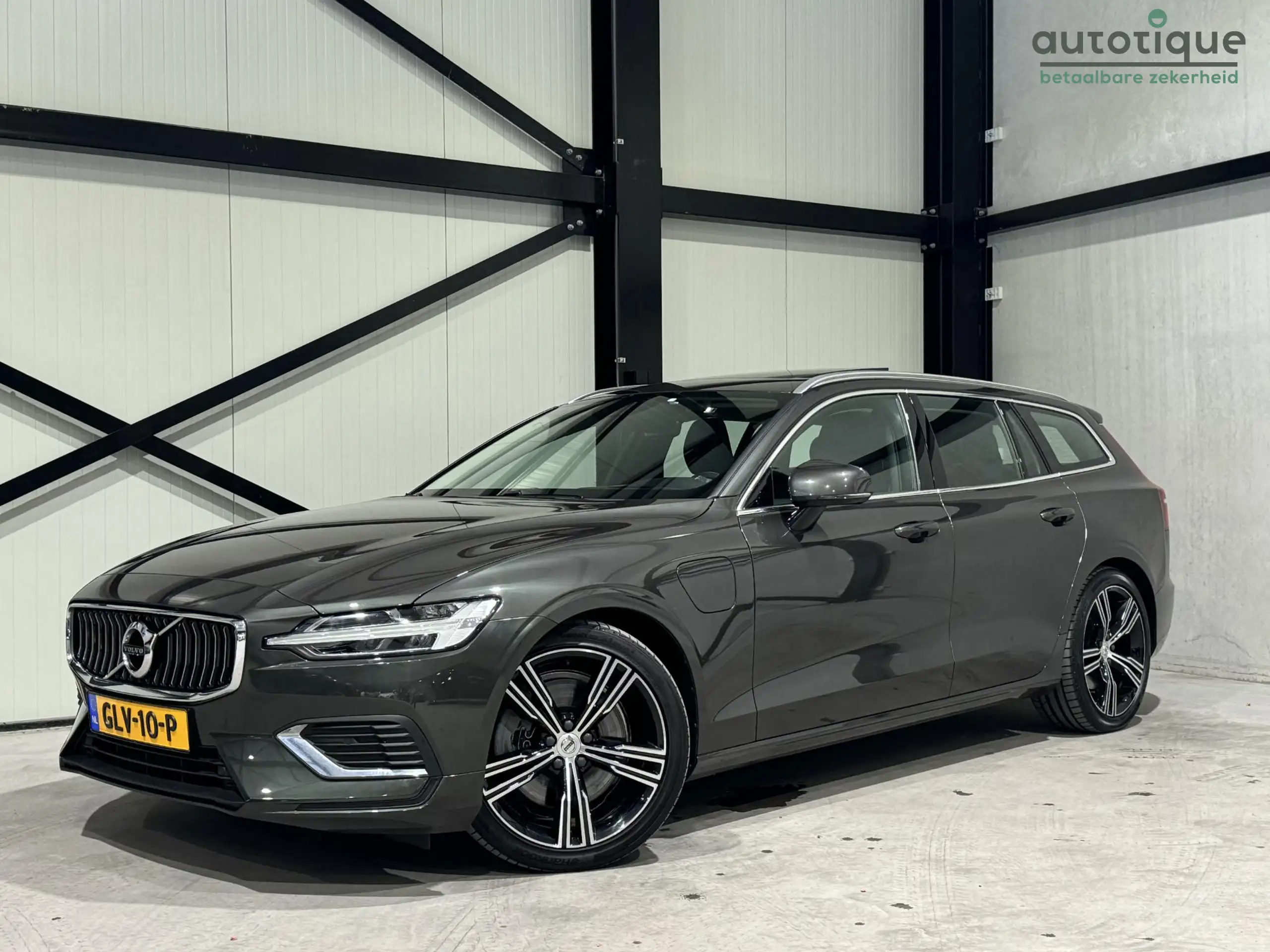 Volvo - V60