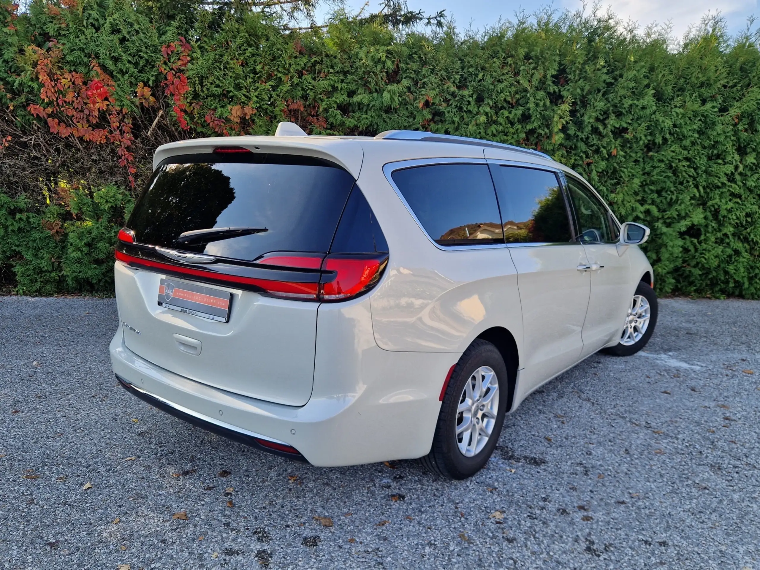 Chrysler - Pacifica