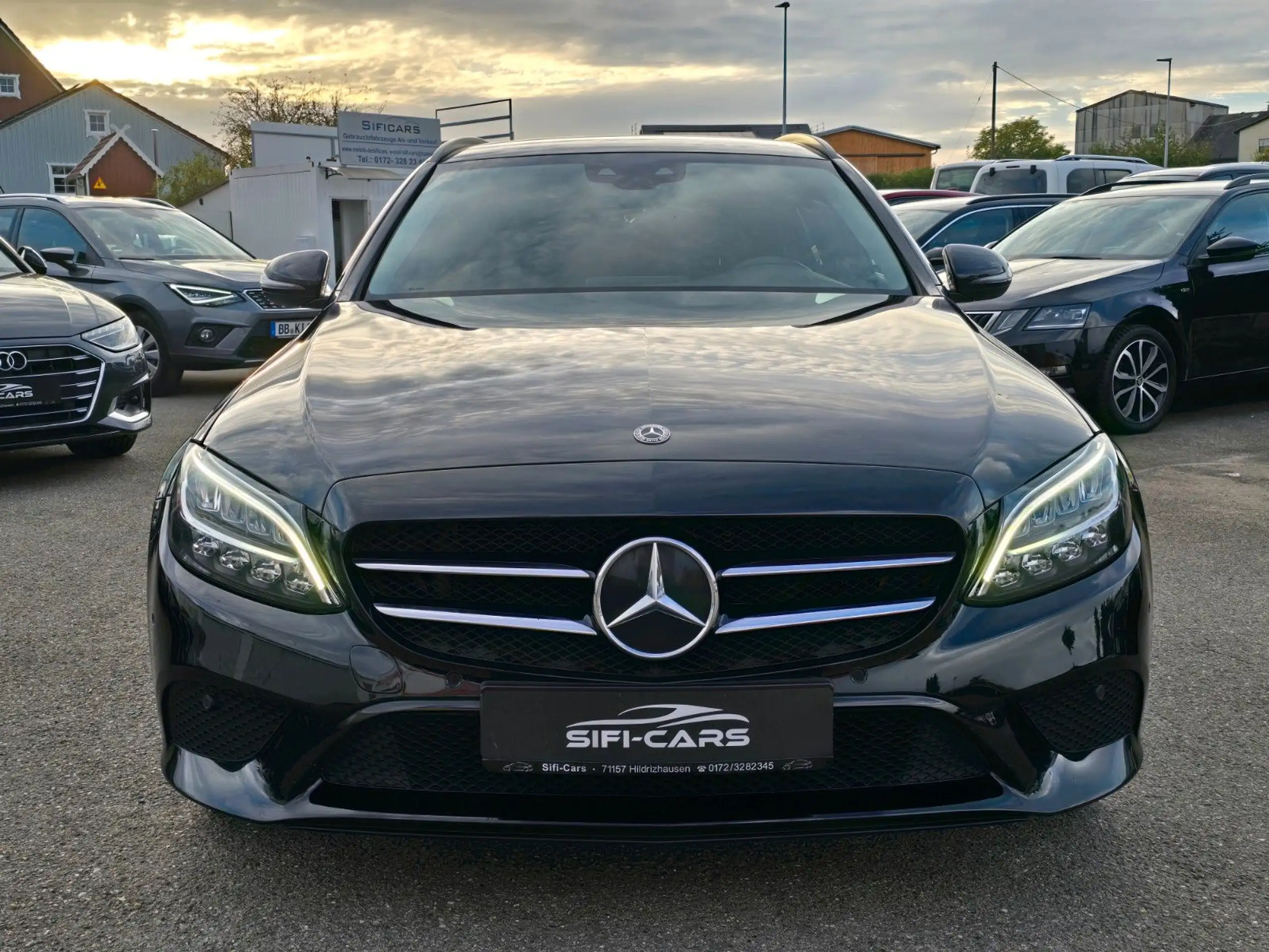 Mercedes-Benz - C 220