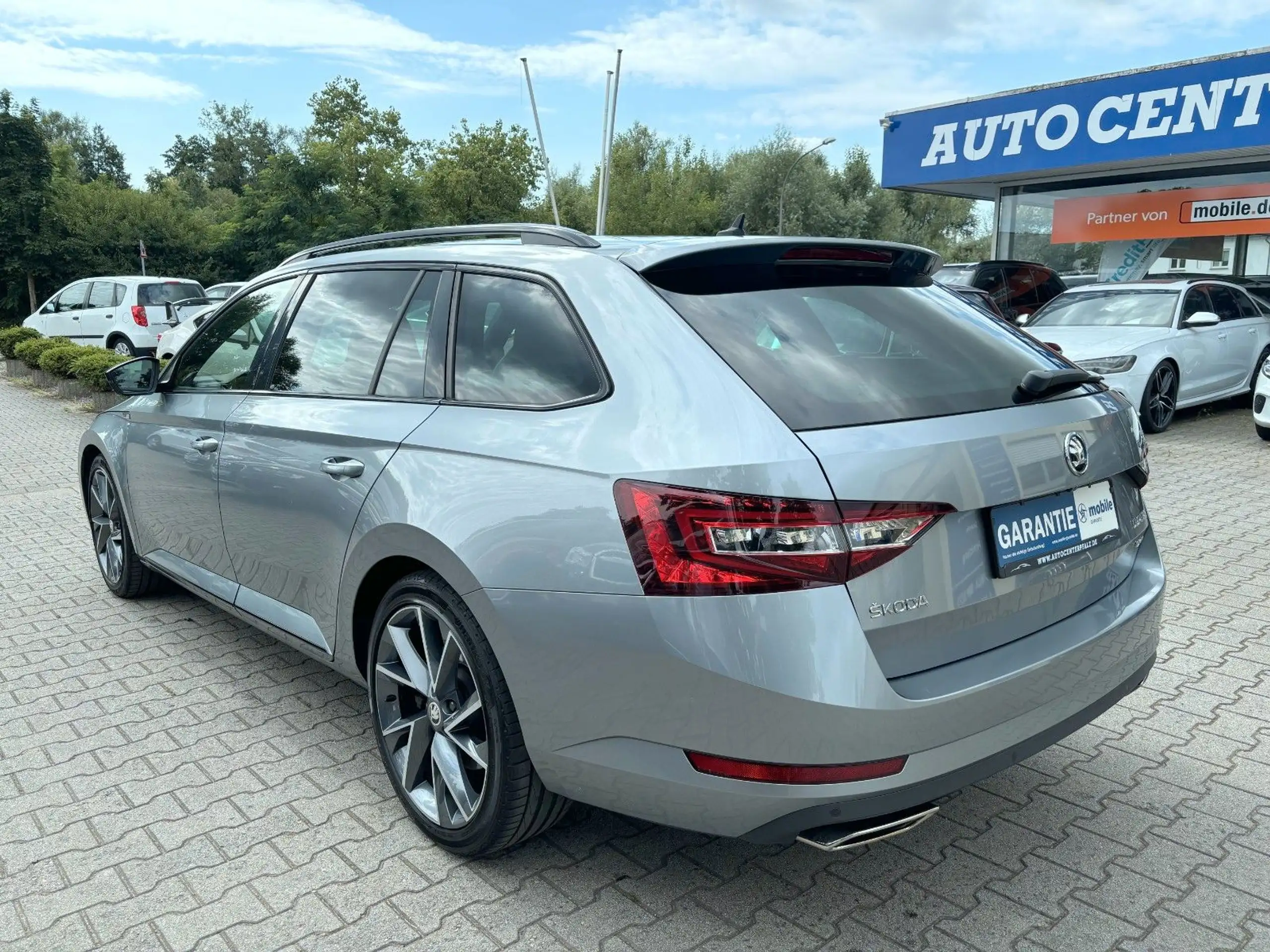 Skoda - Superb