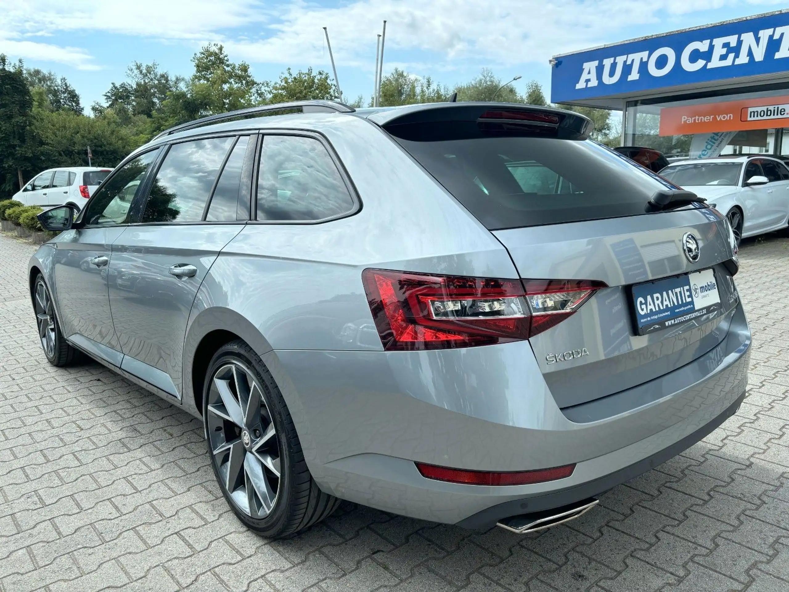 Skoda - Superb