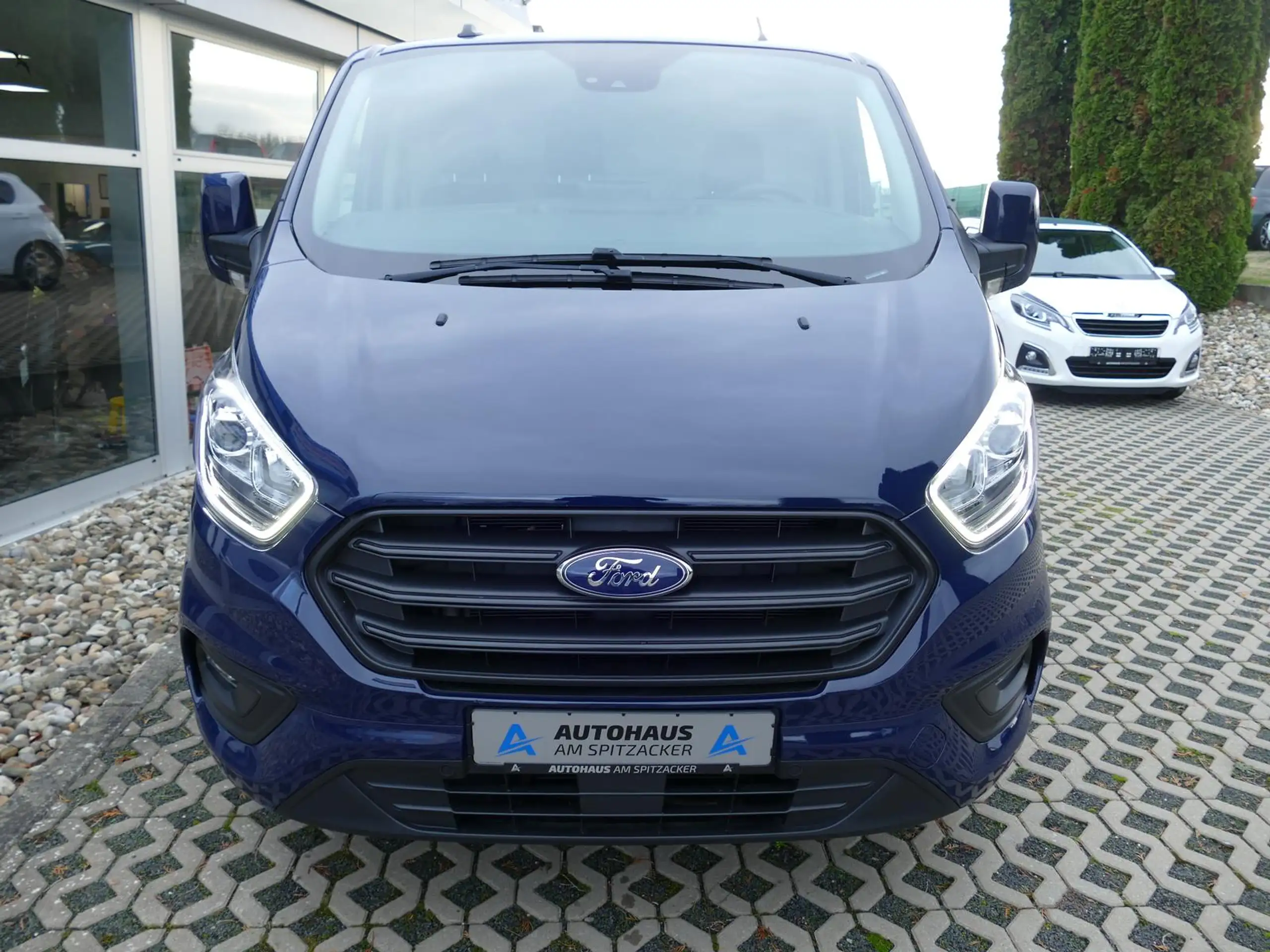 Ford - Transit Custom