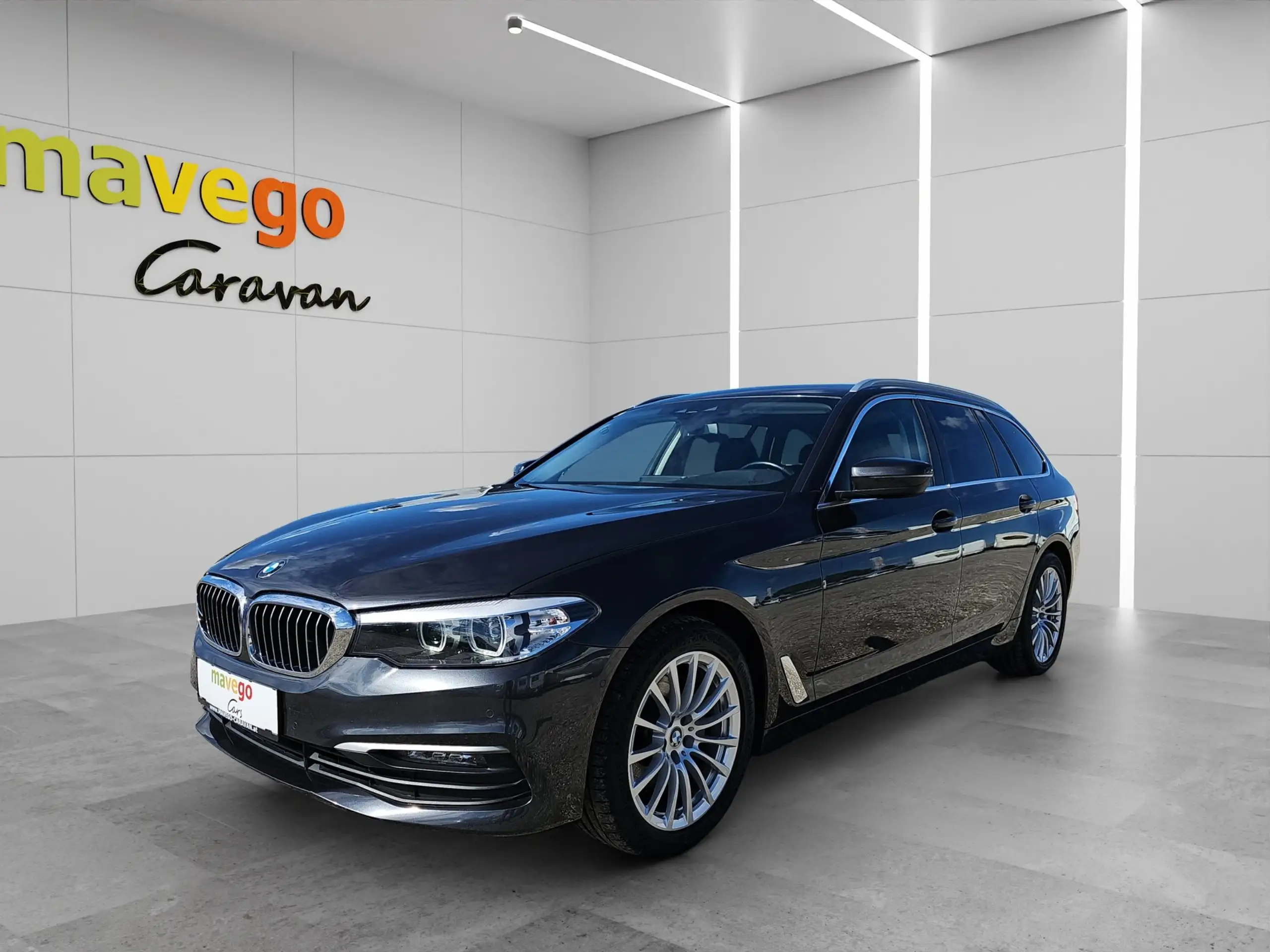 BMW - 520