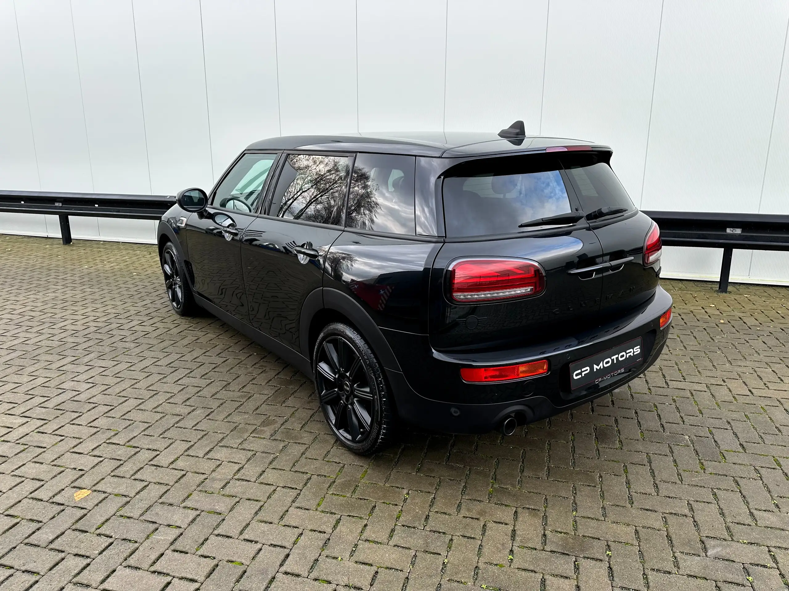 MINI - Cooper Clubman