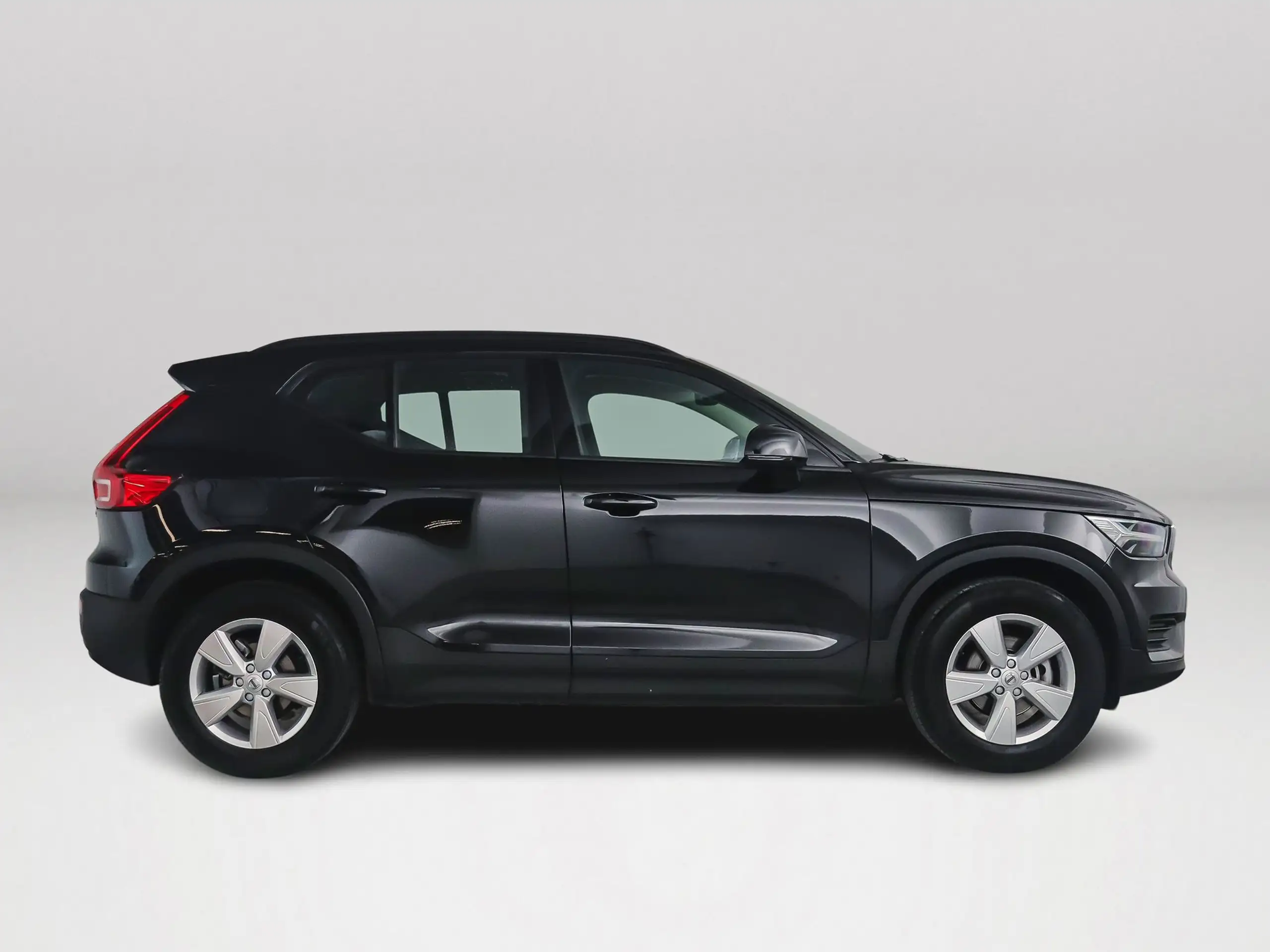 Volvo - XC40