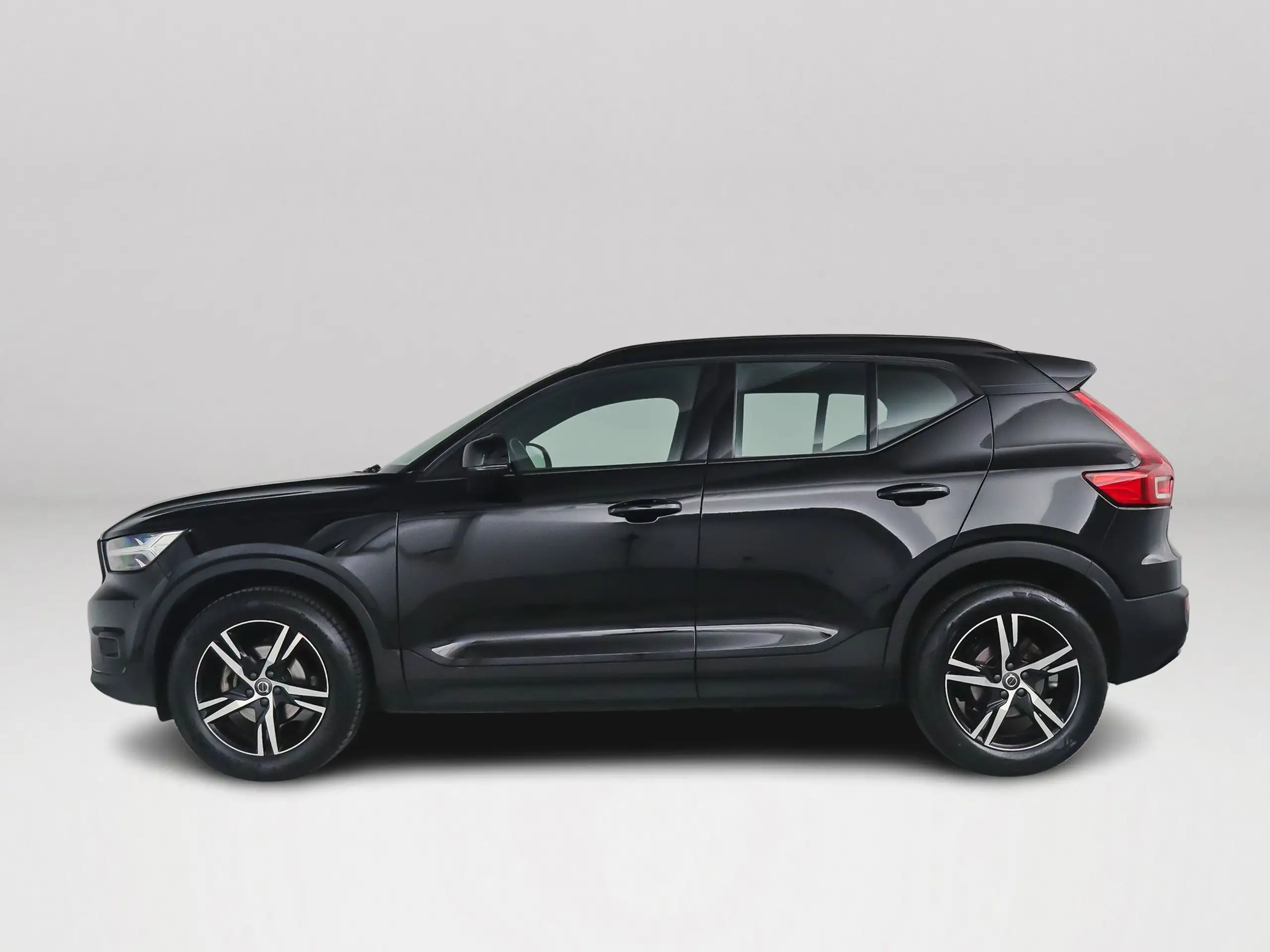 Volvo - XC40