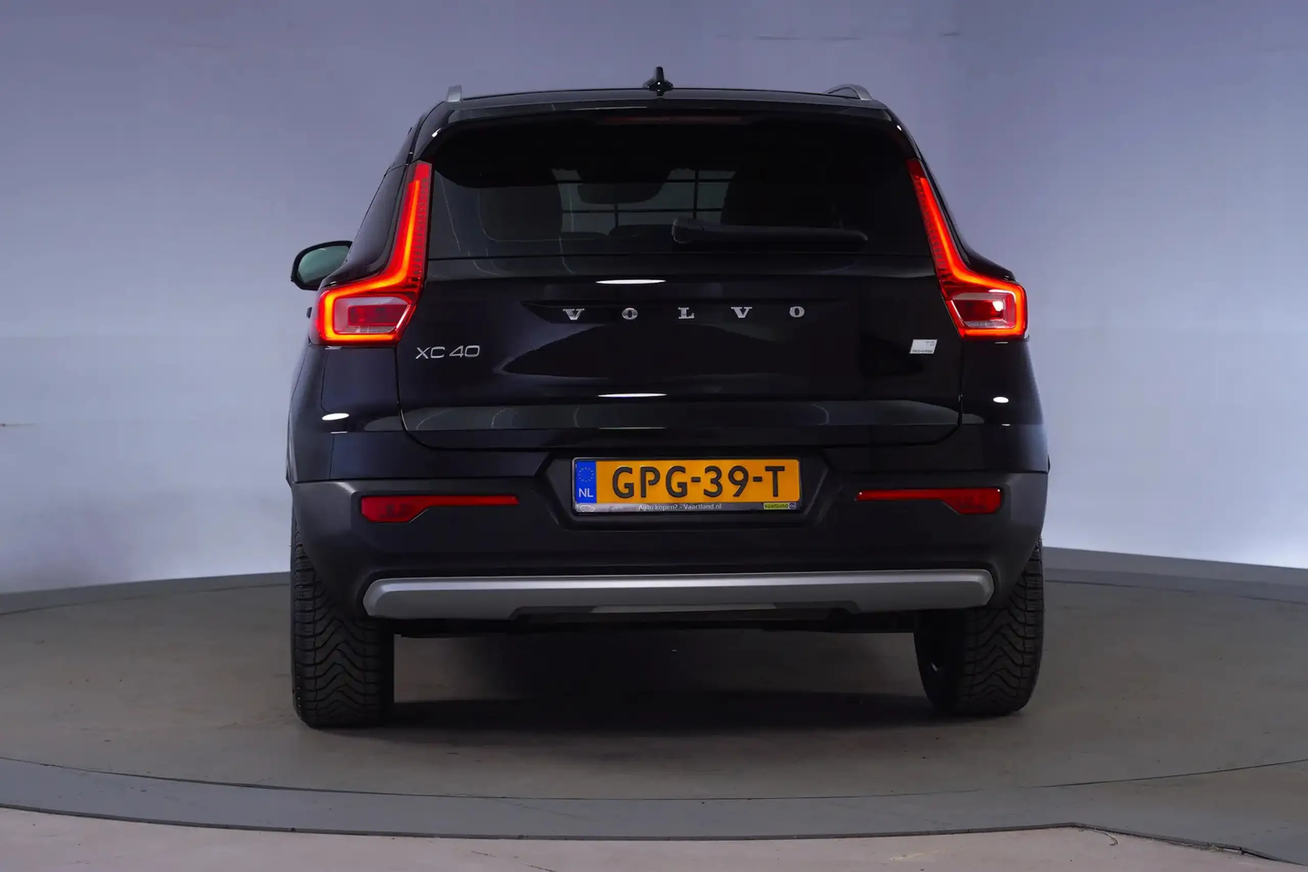 Volvo - XC40