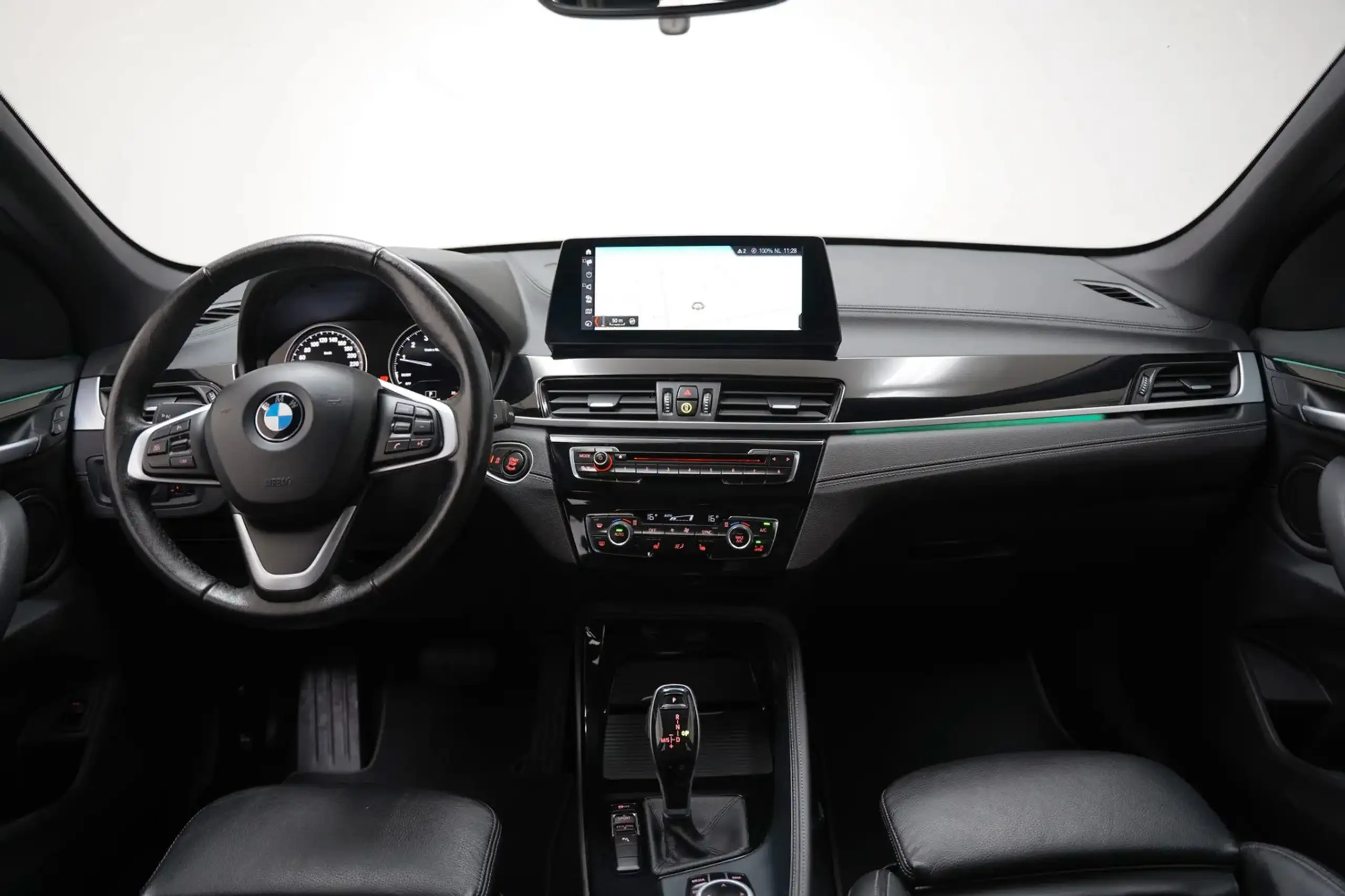 BMW - X1