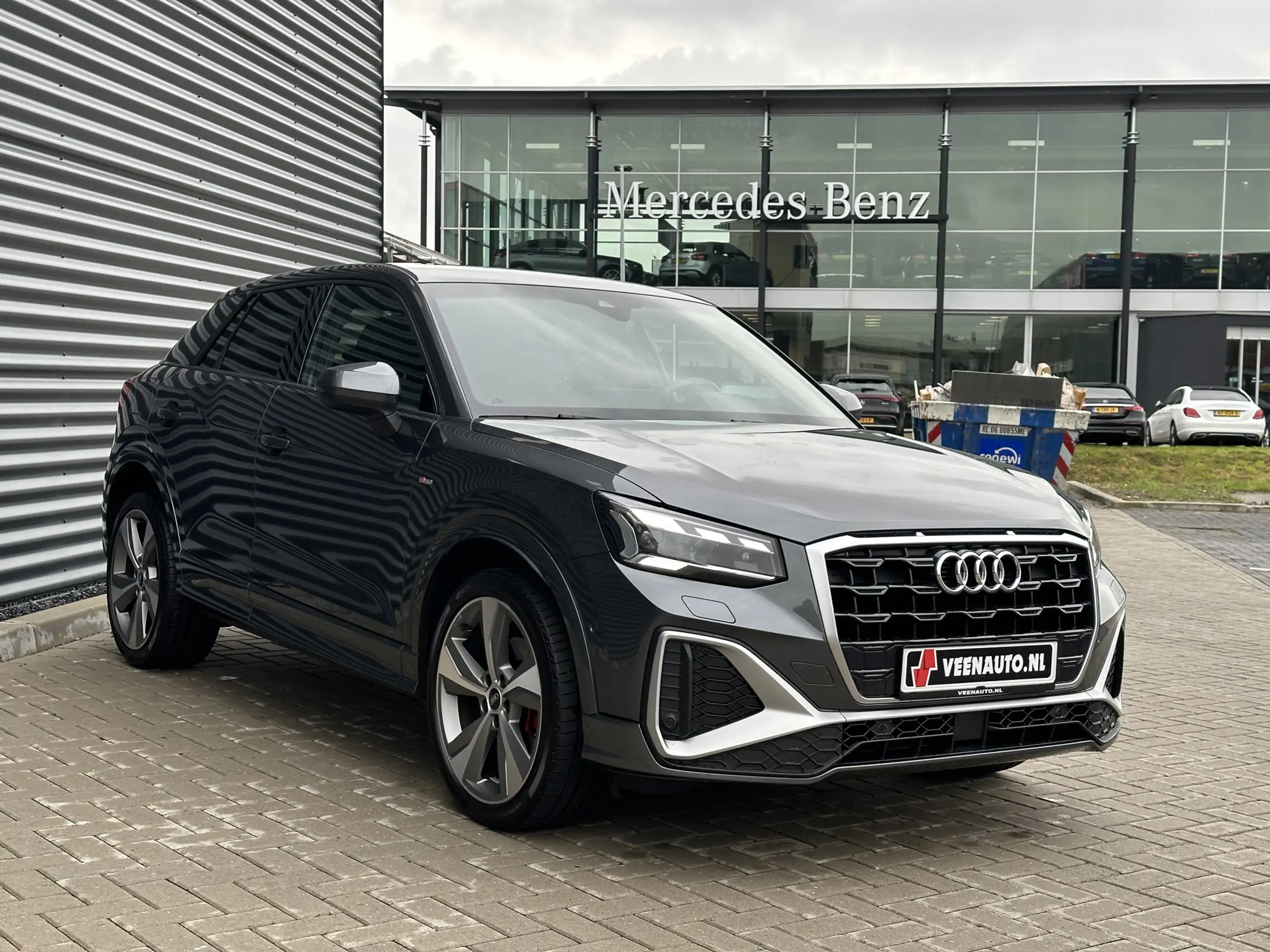 Audi - Q2