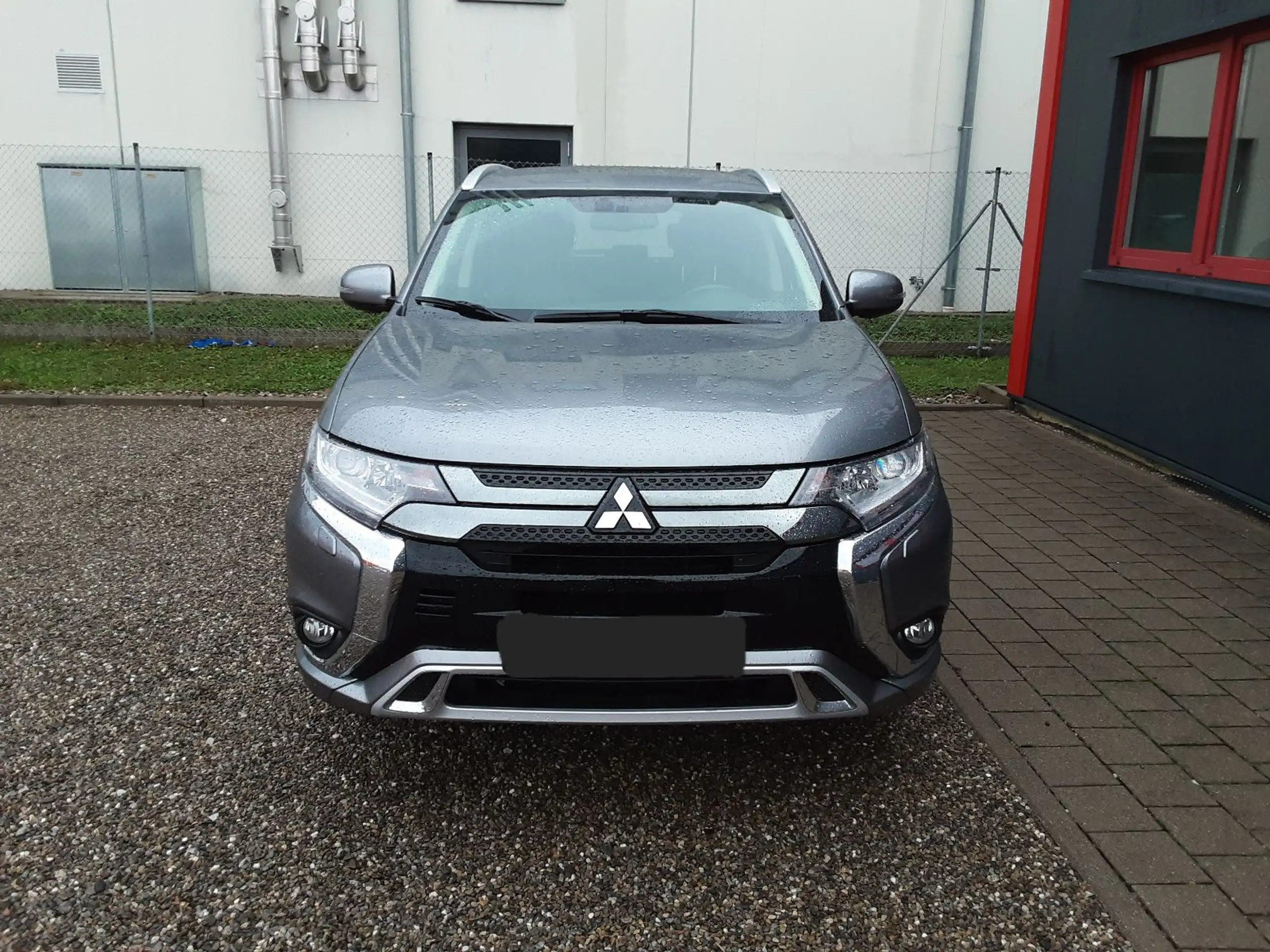 Mitsubishi Outlander 2020