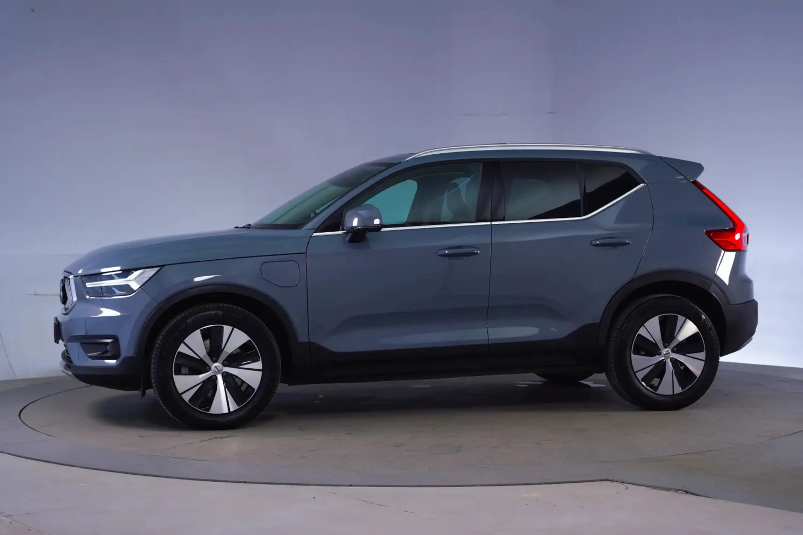 Volvo - XC40