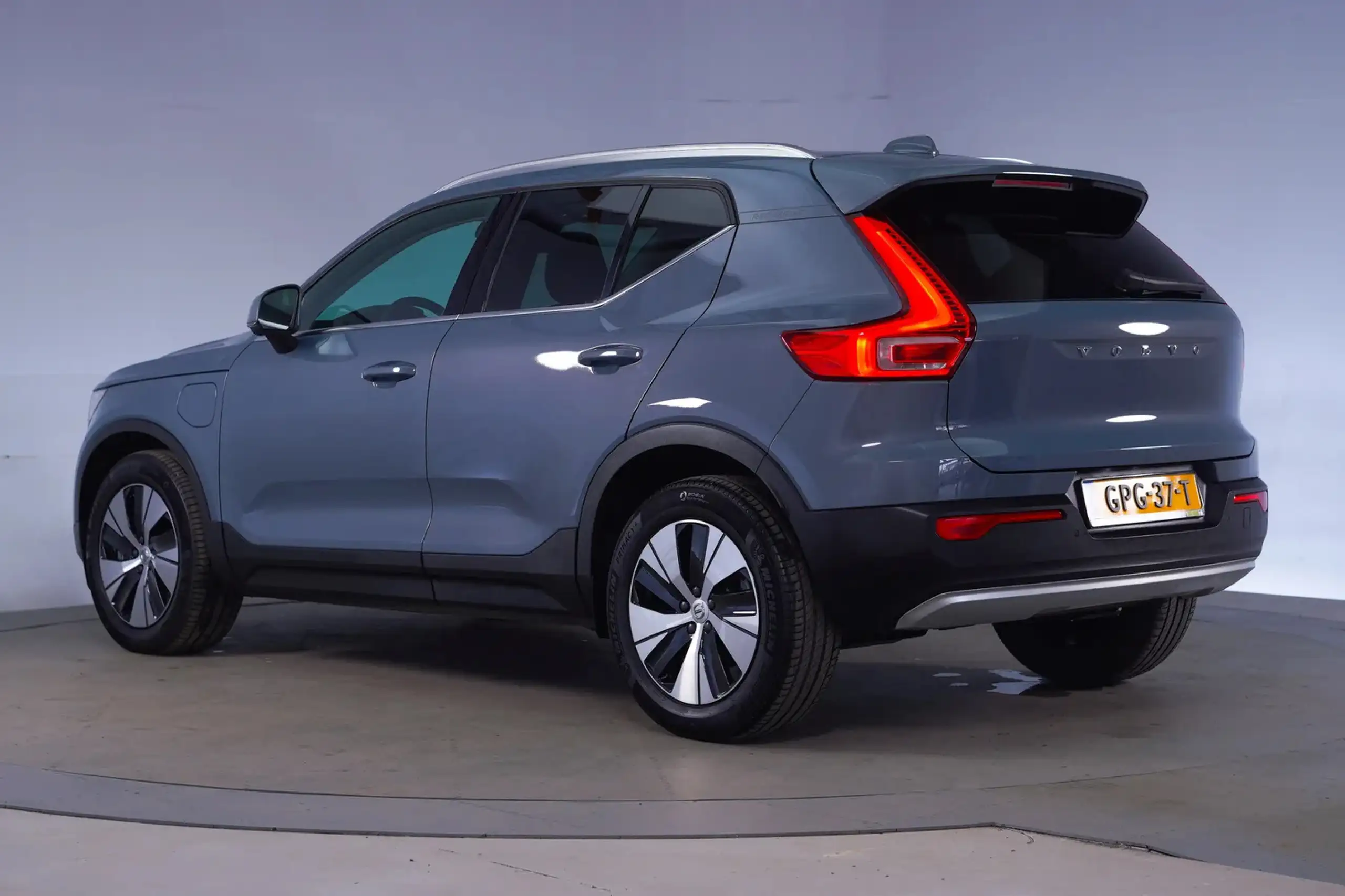 Volvo - XC40