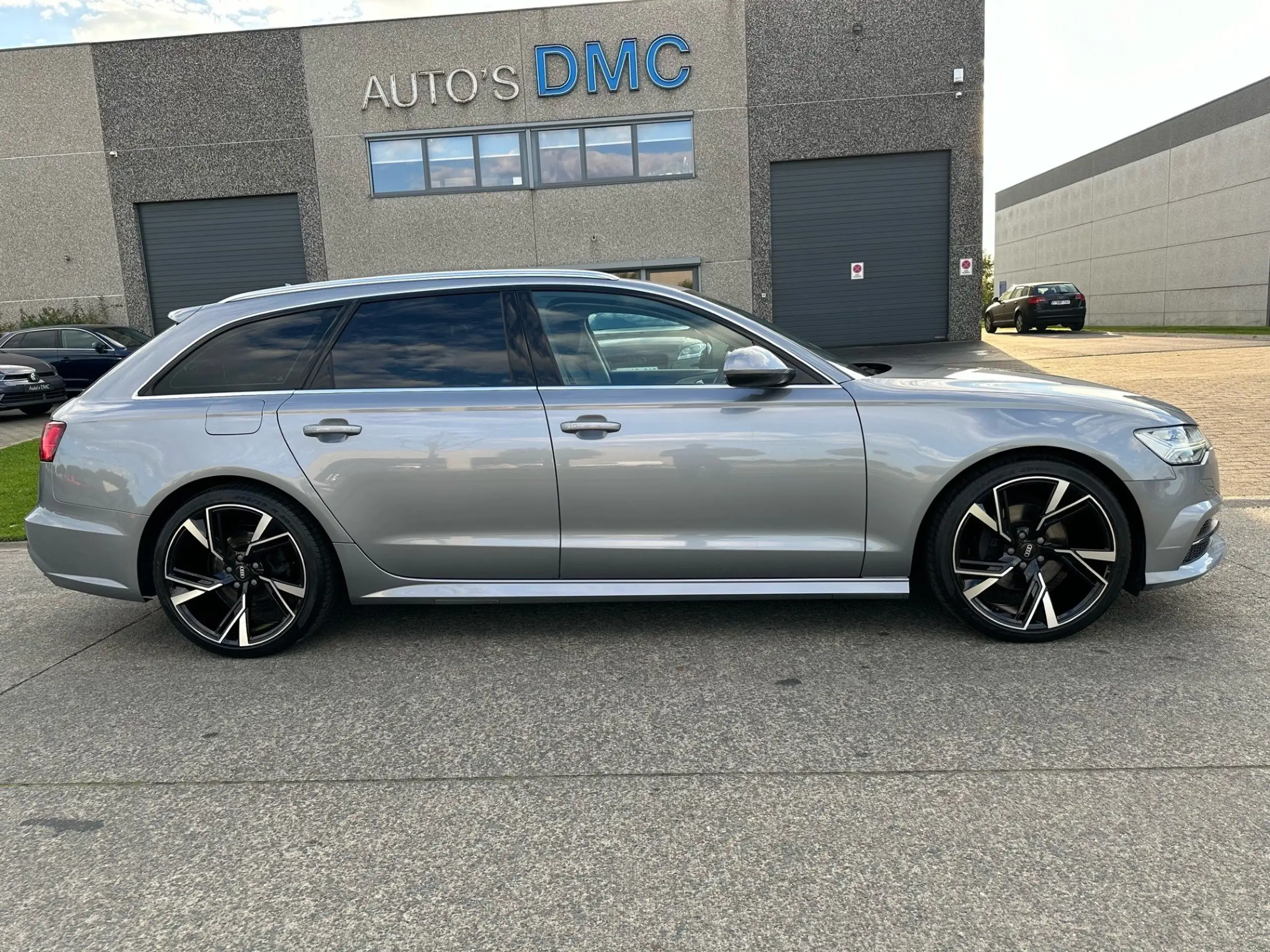 Audi - A6