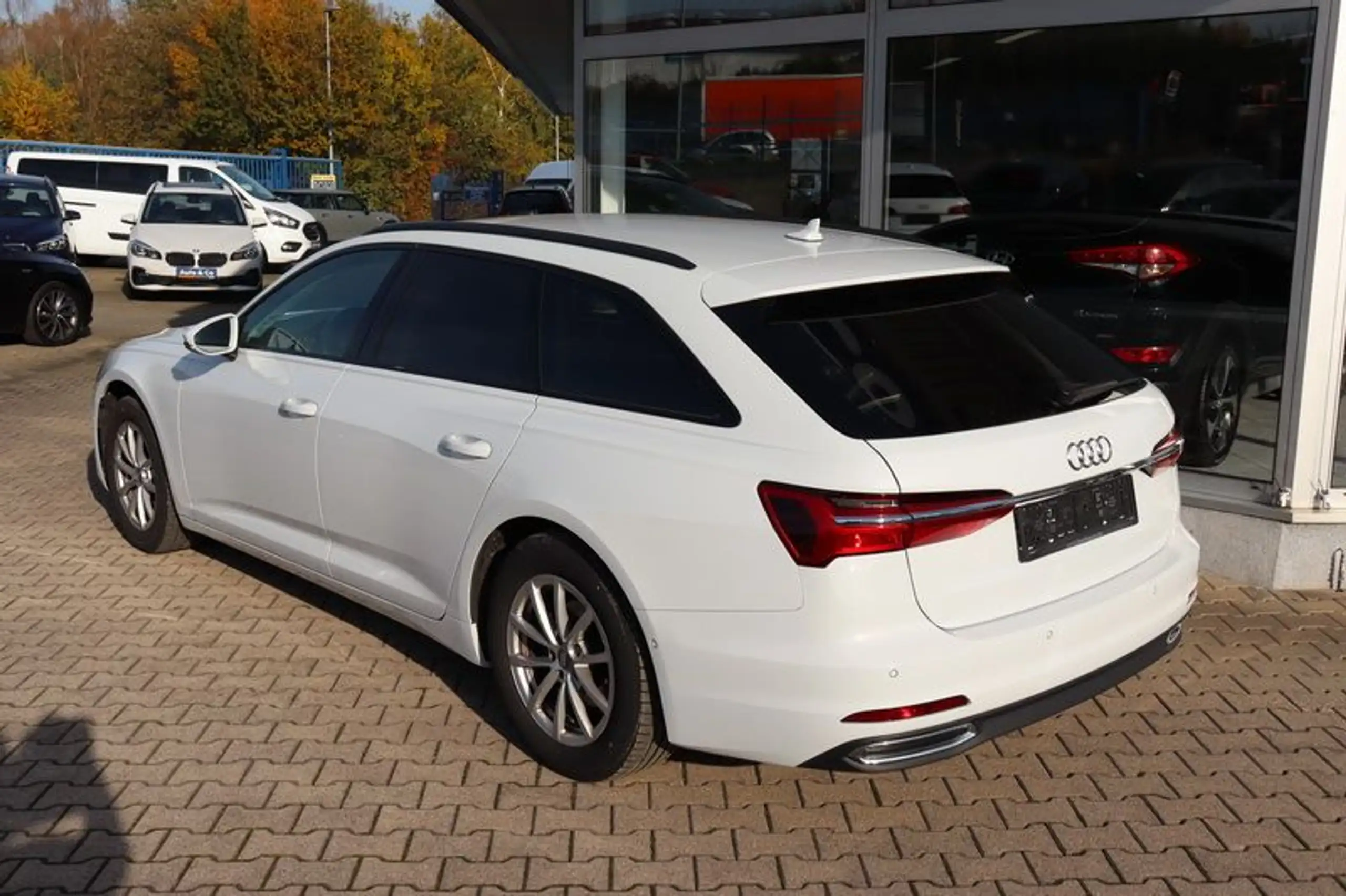 Audi - A6