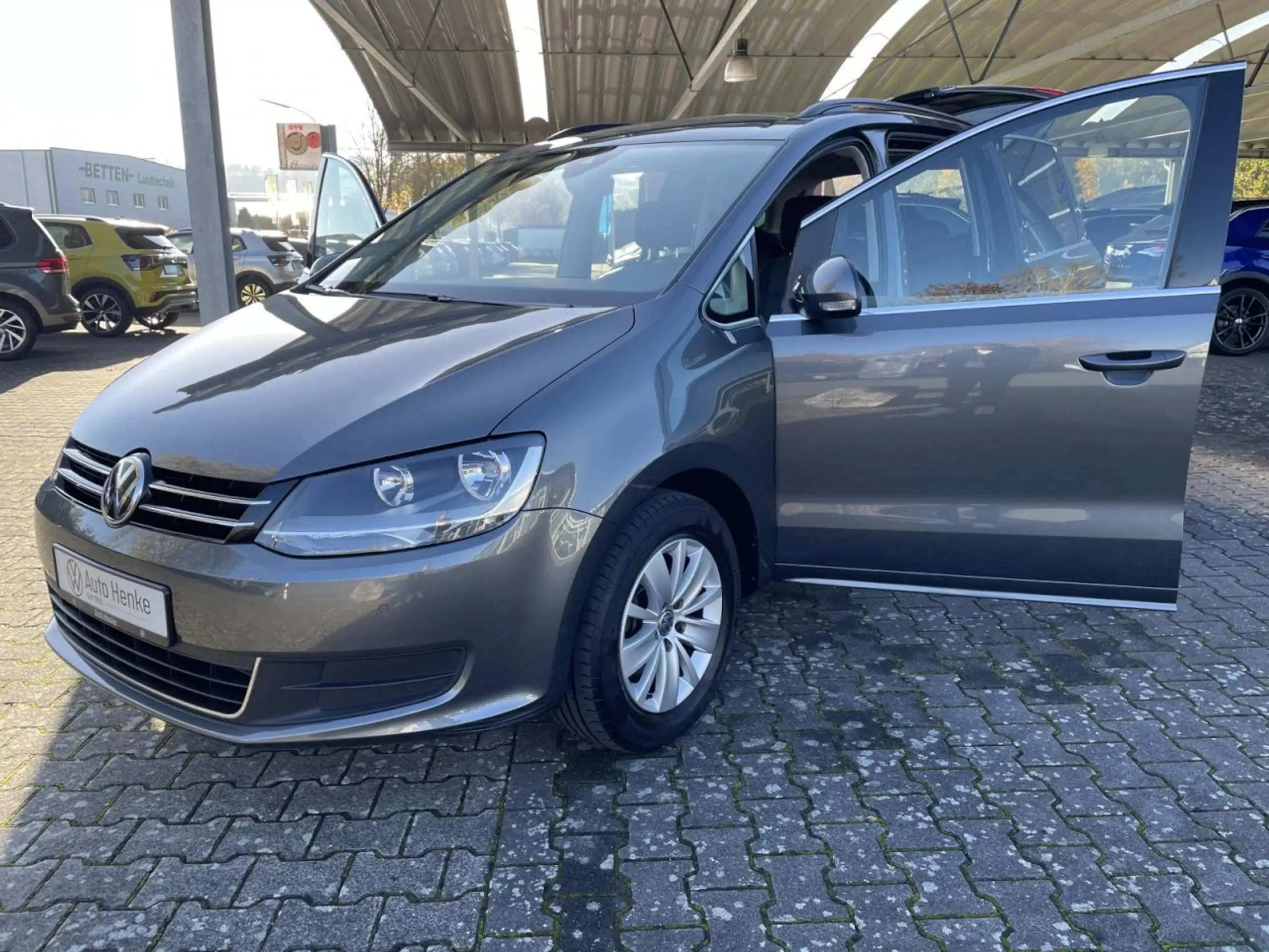 Volkswagen - Sharan