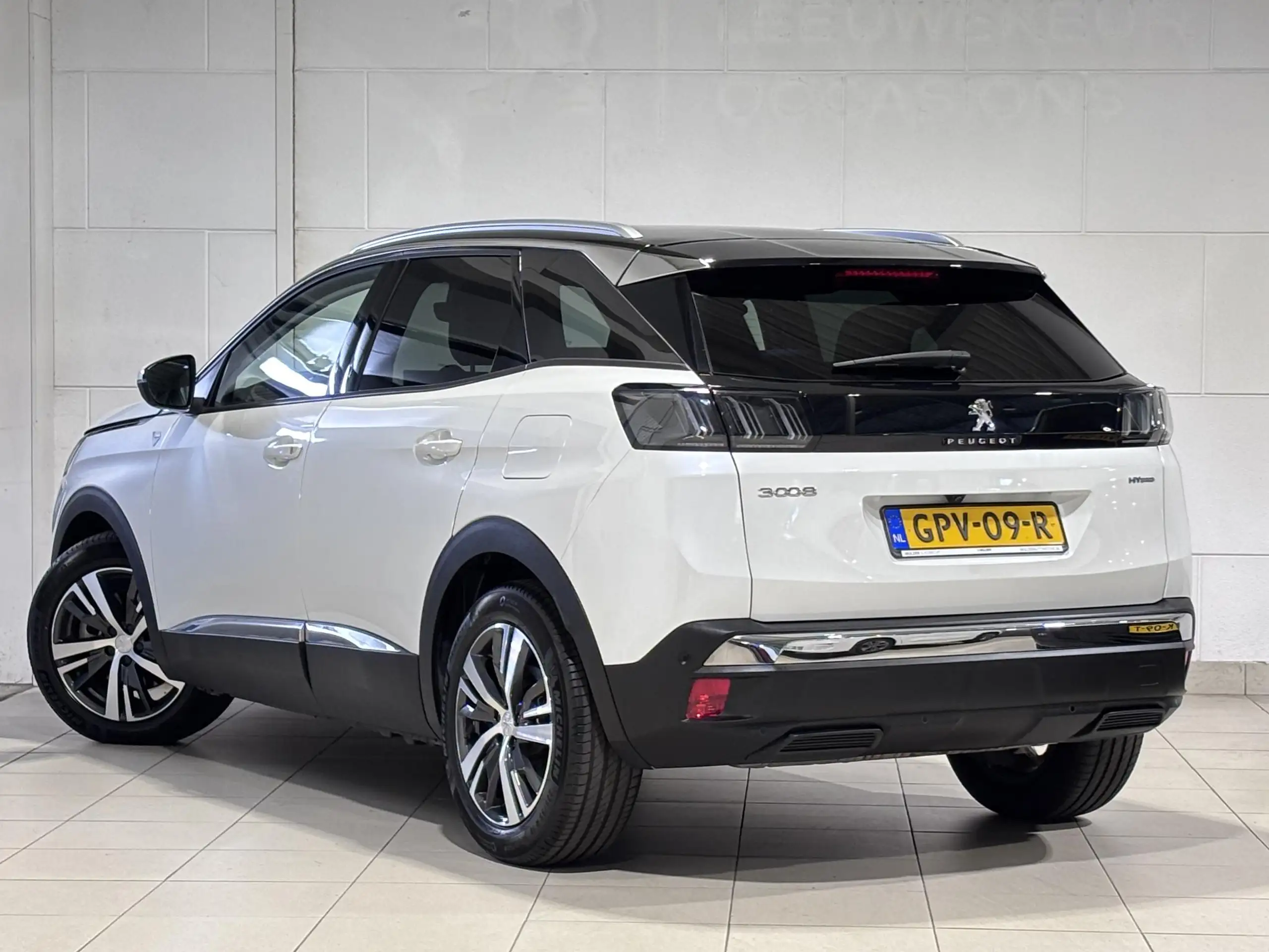 Peugeot - 3008