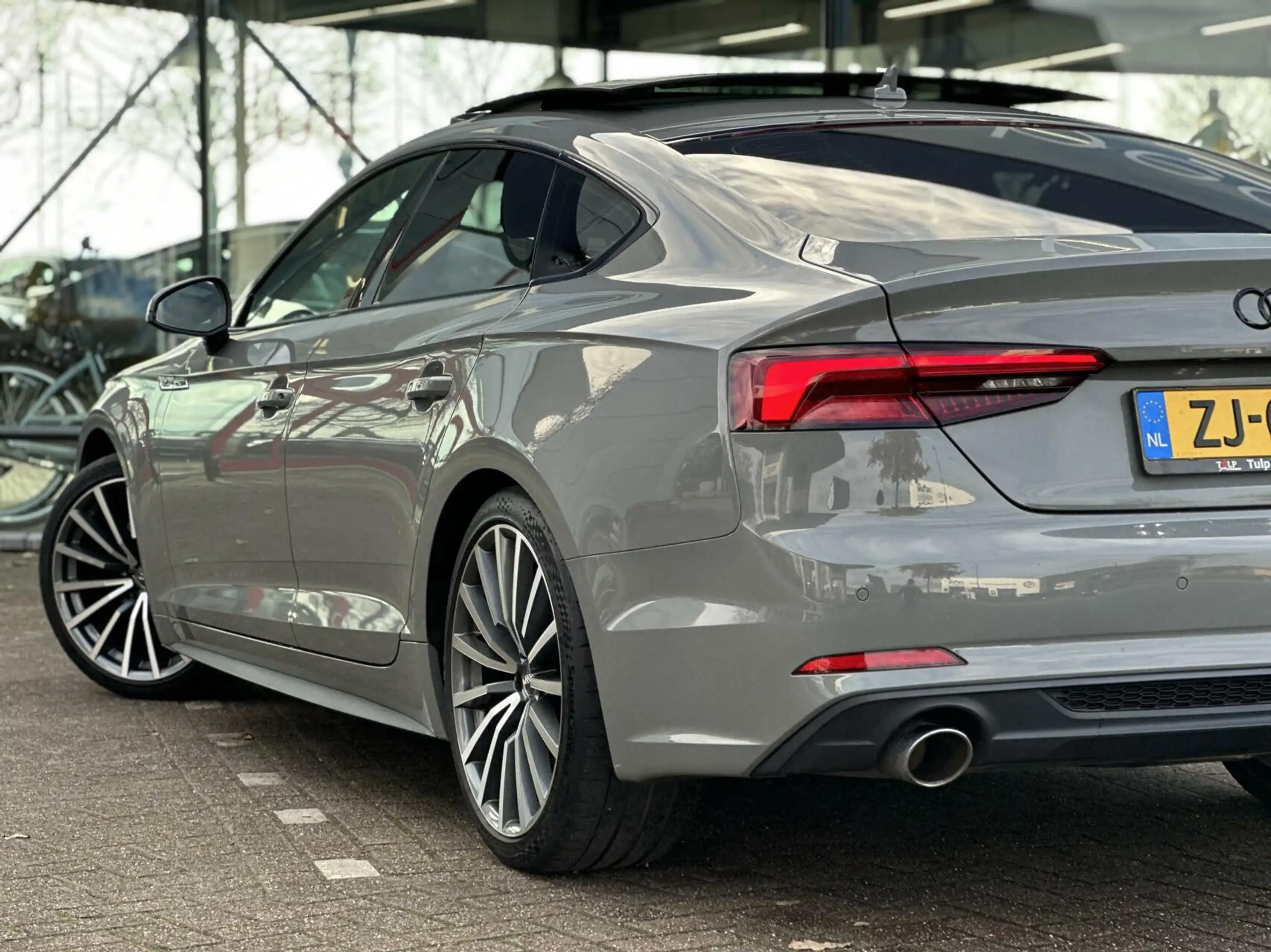 Audi - A5