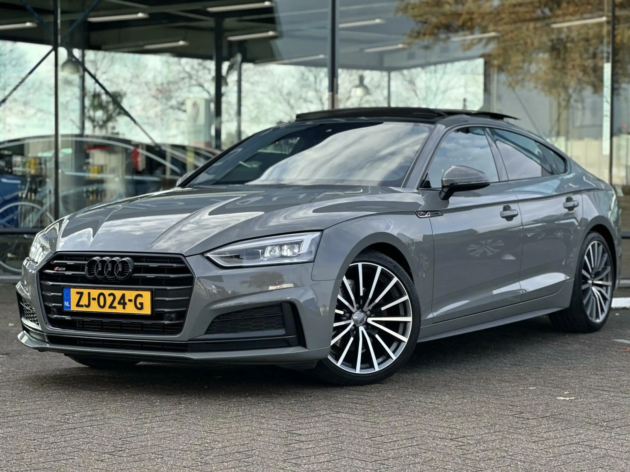 Audi - A5