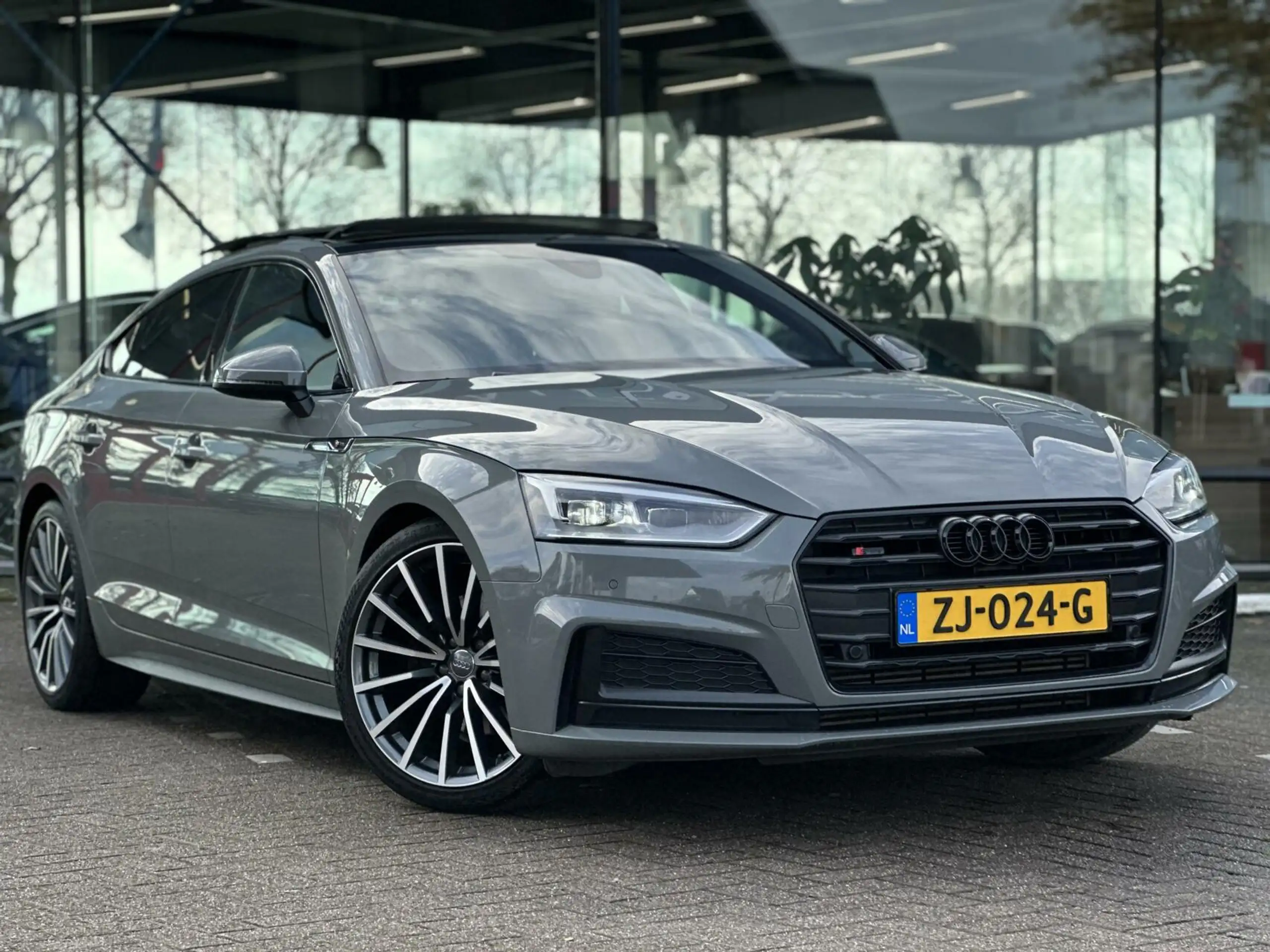 Audi - A5