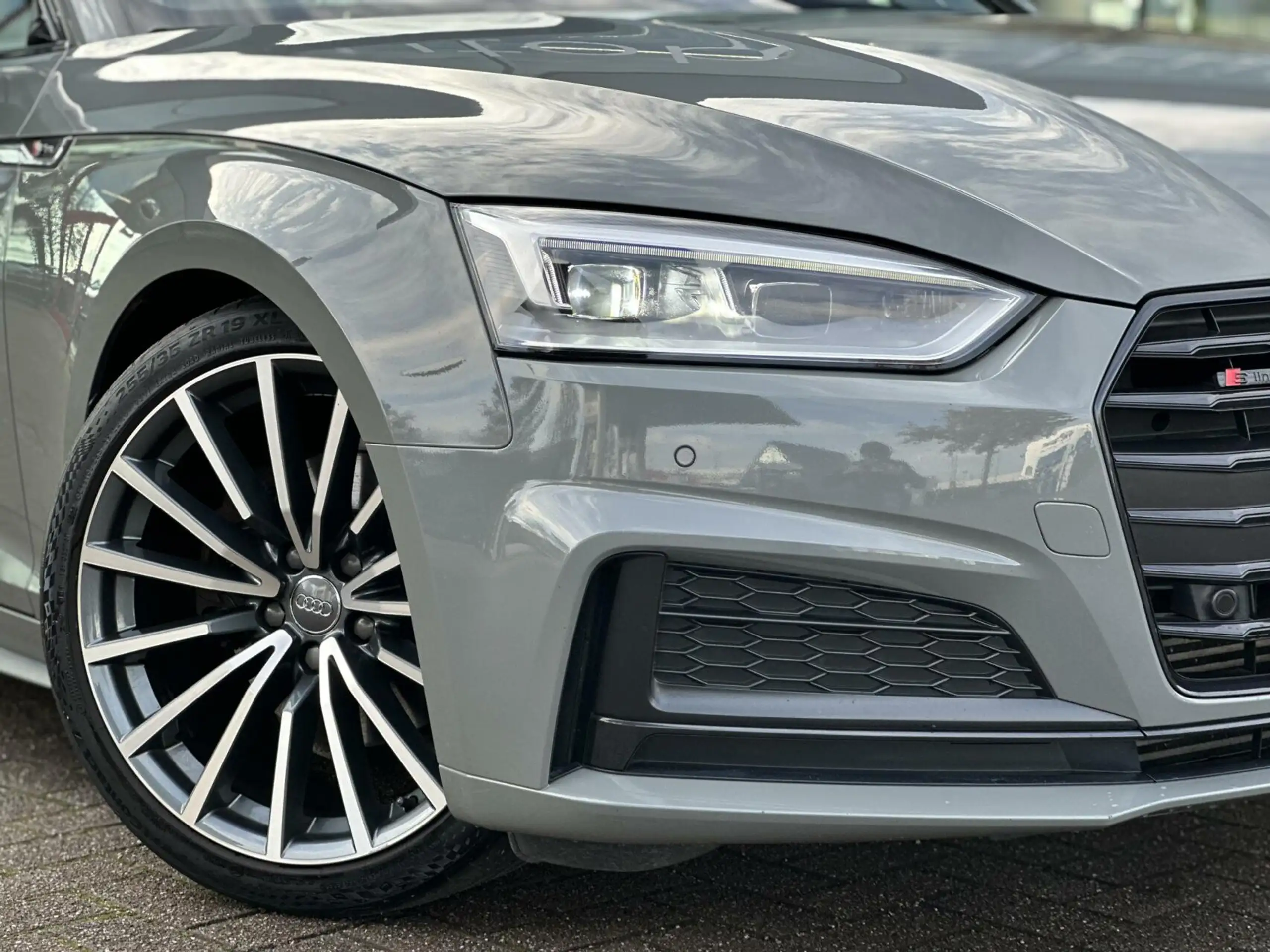 Audi - A5