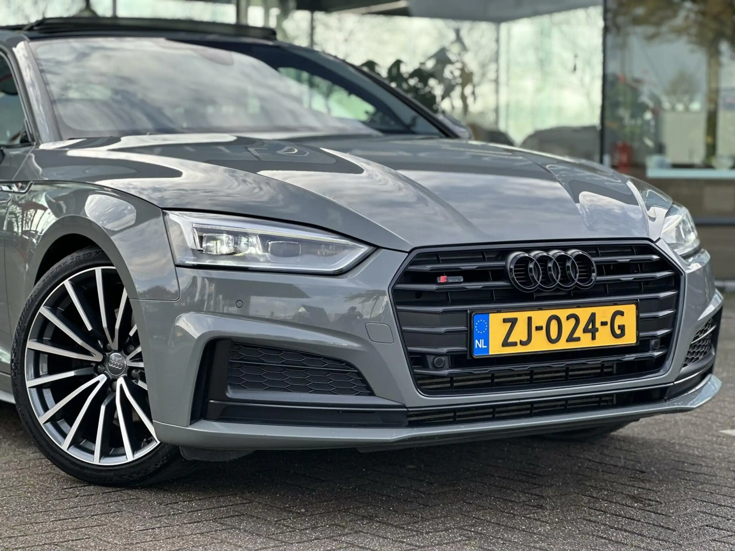 Audi - A5