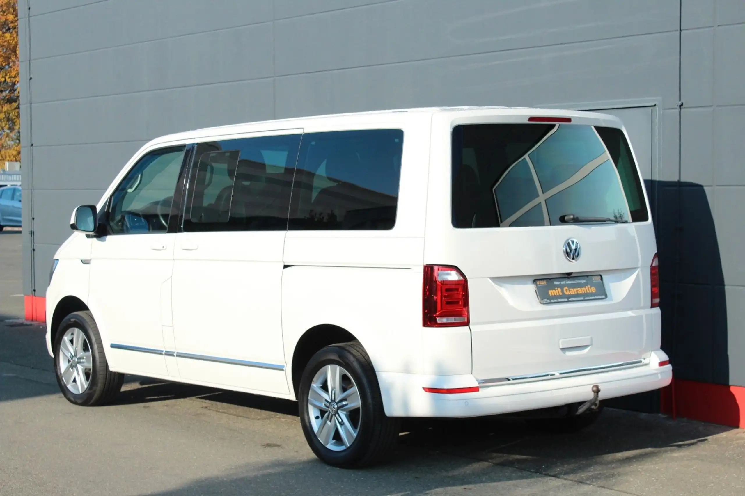 Volkswagen - T6 Transporter