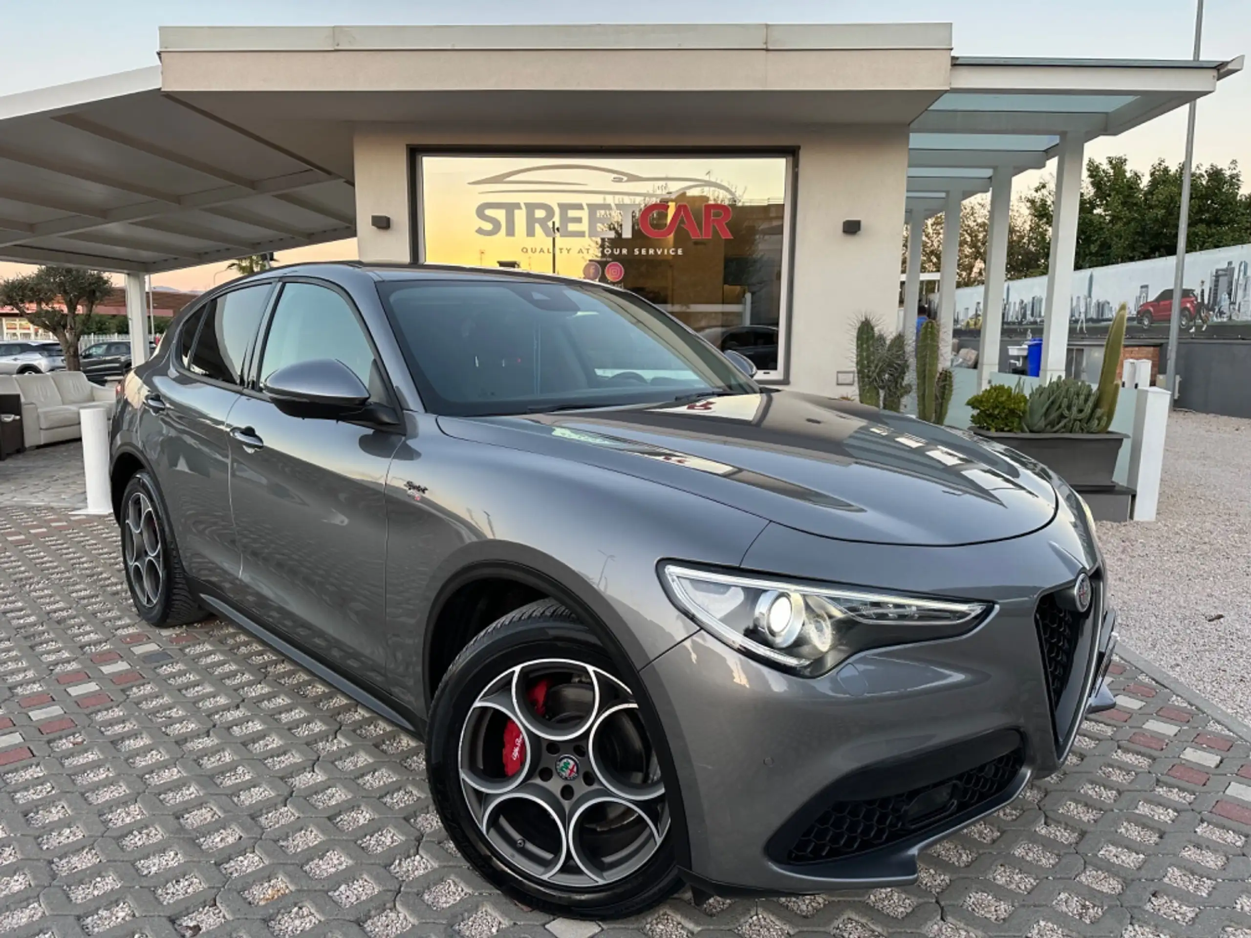 Alfa Romeo Stelvio 2021