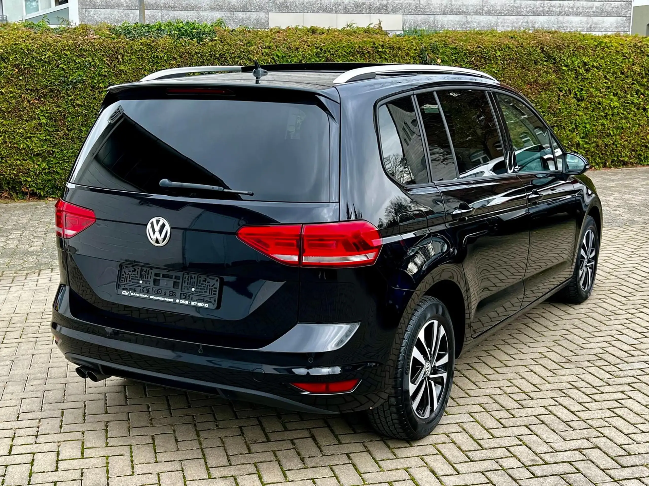 Volkswagen - Touran