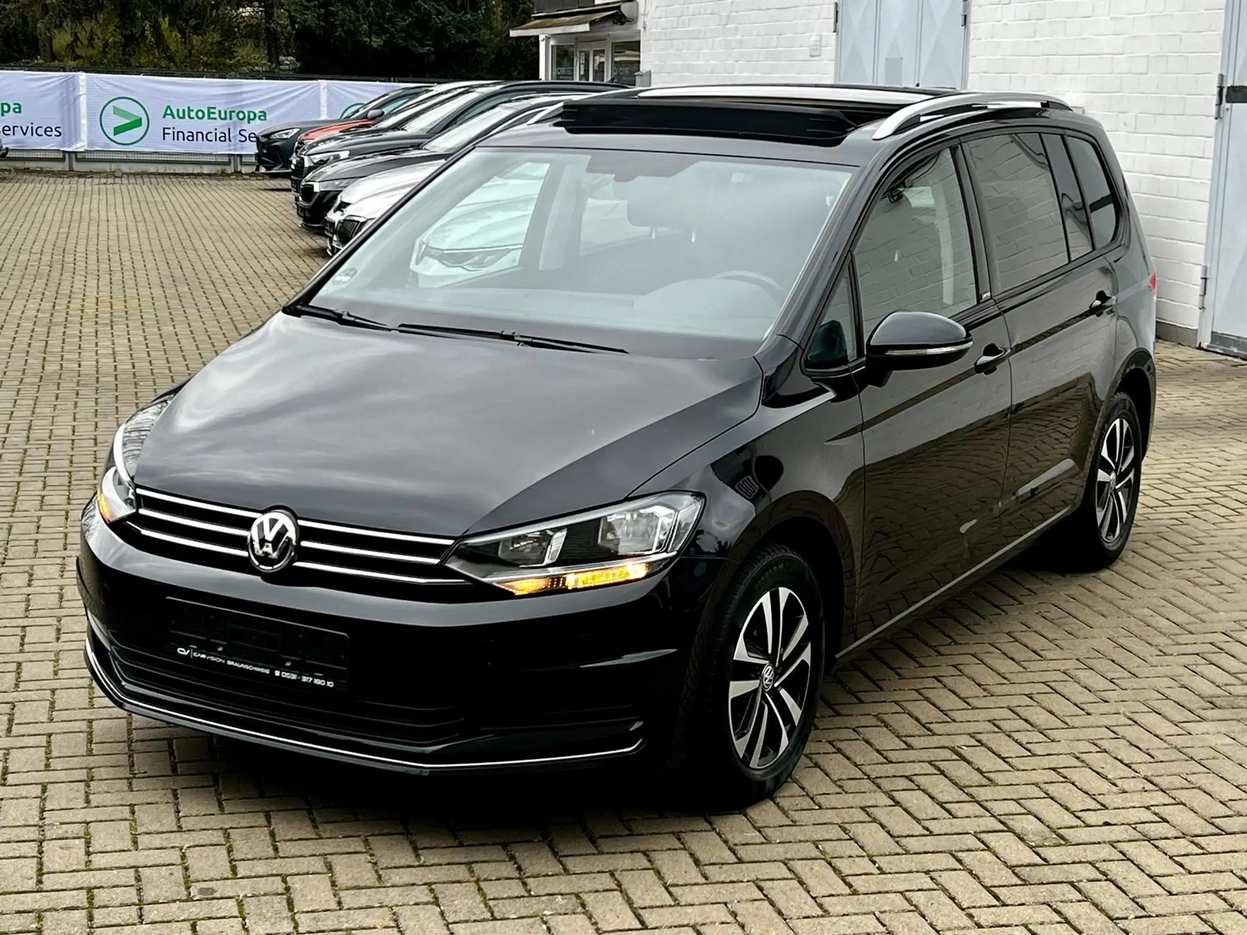 Volkswagen - Touran