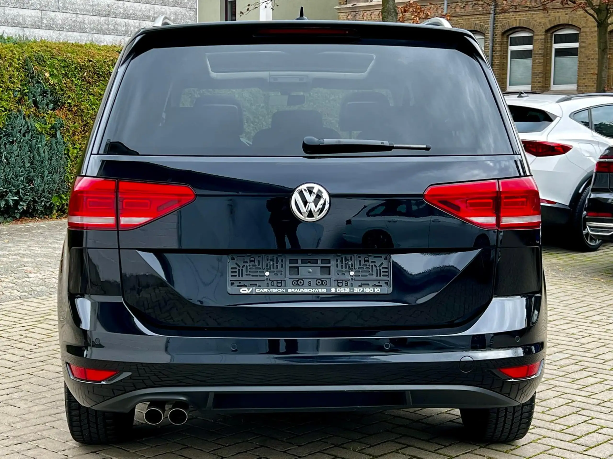 Volkswagen - Touran