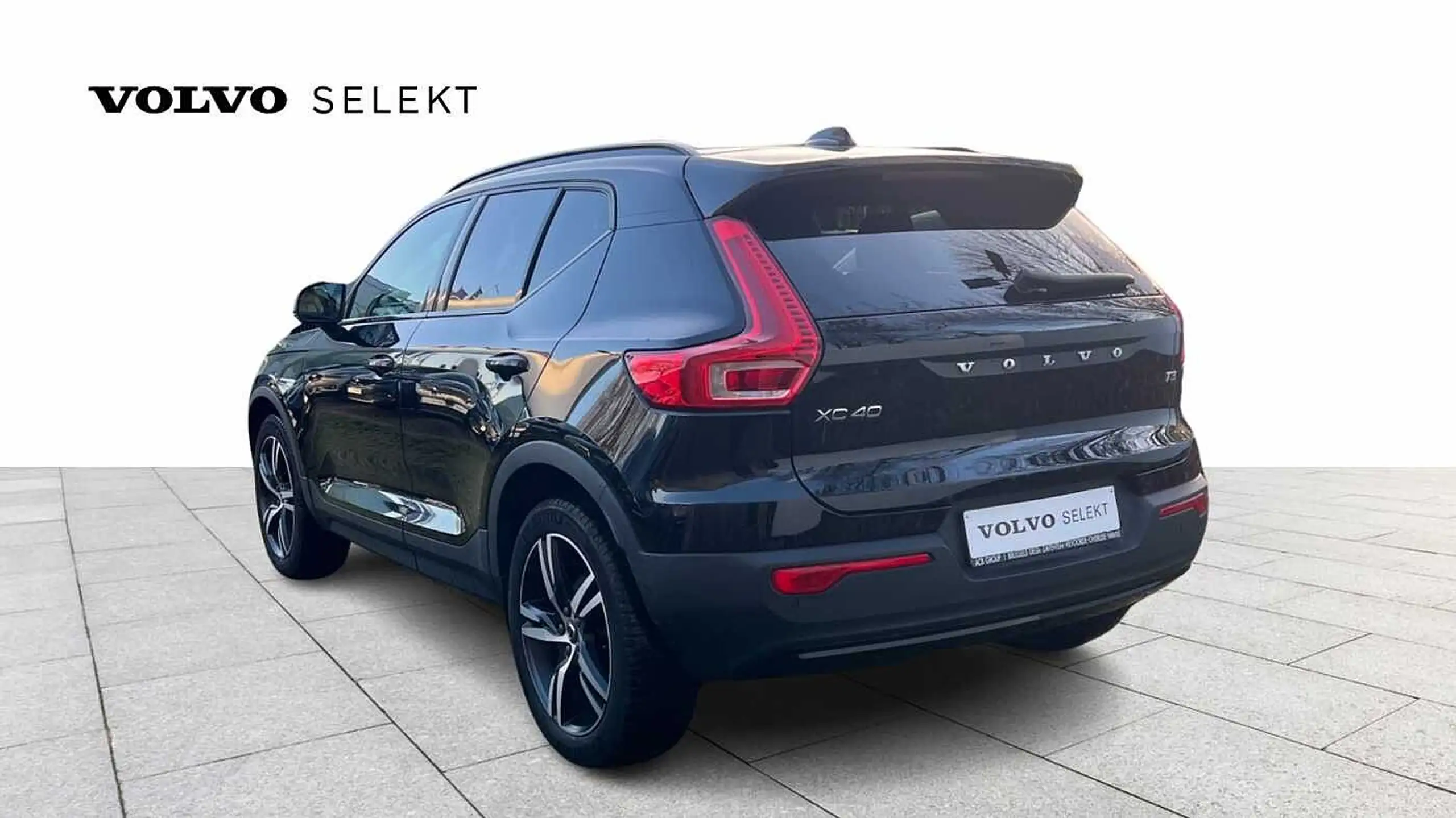 Volvo - XC40