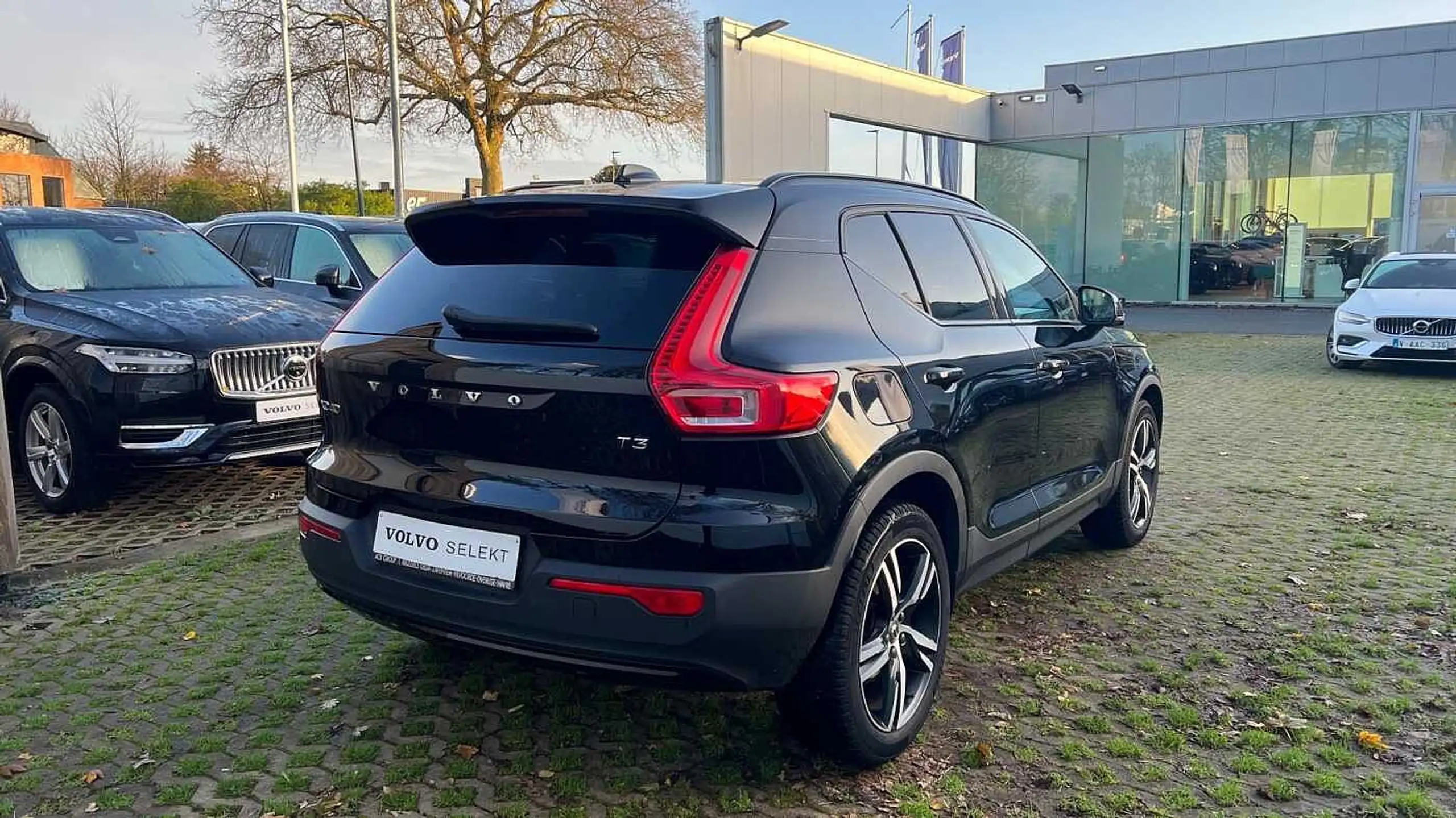 Volvo - XC40