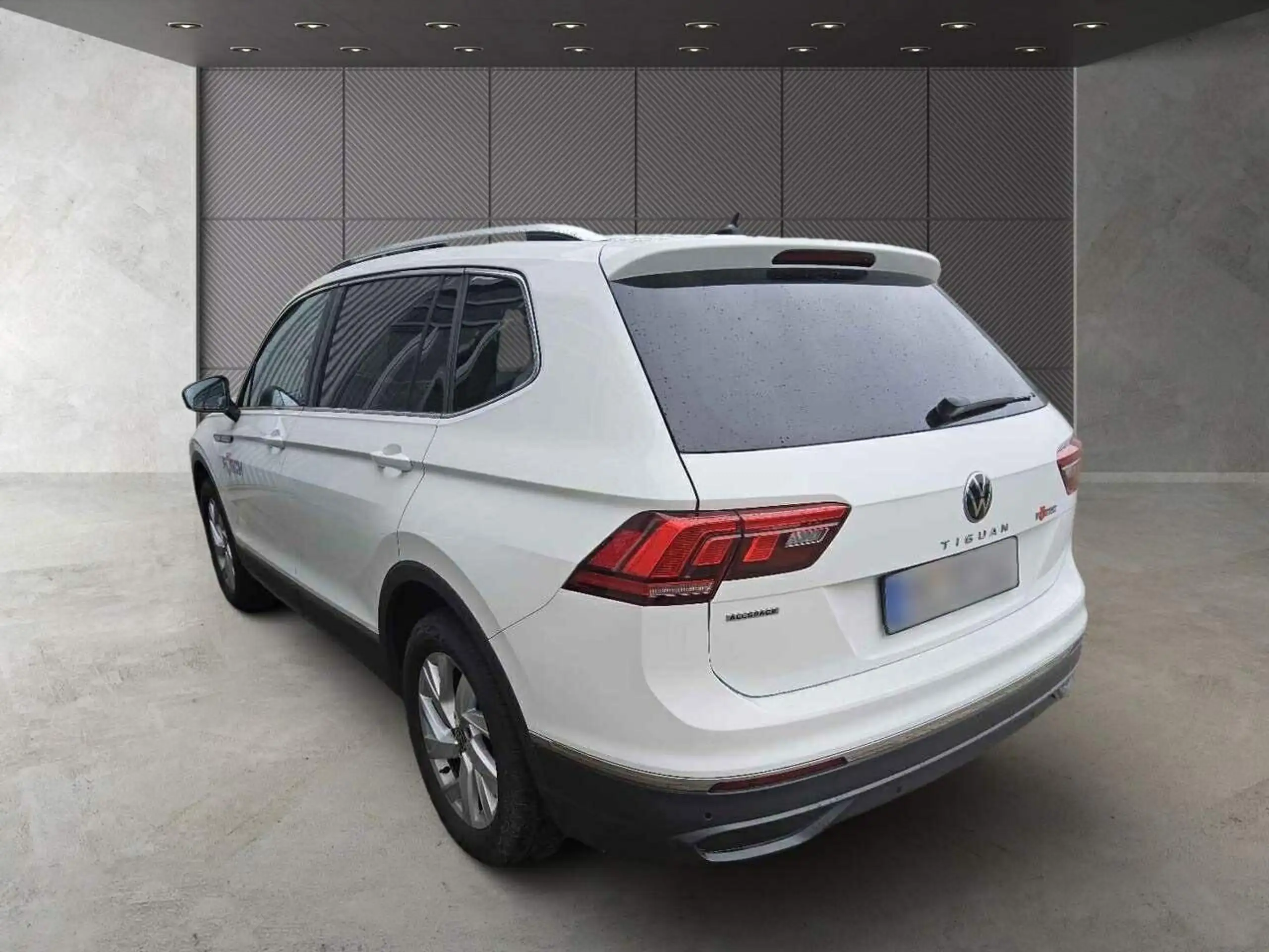 Volkswagen - Tiguan Allspace