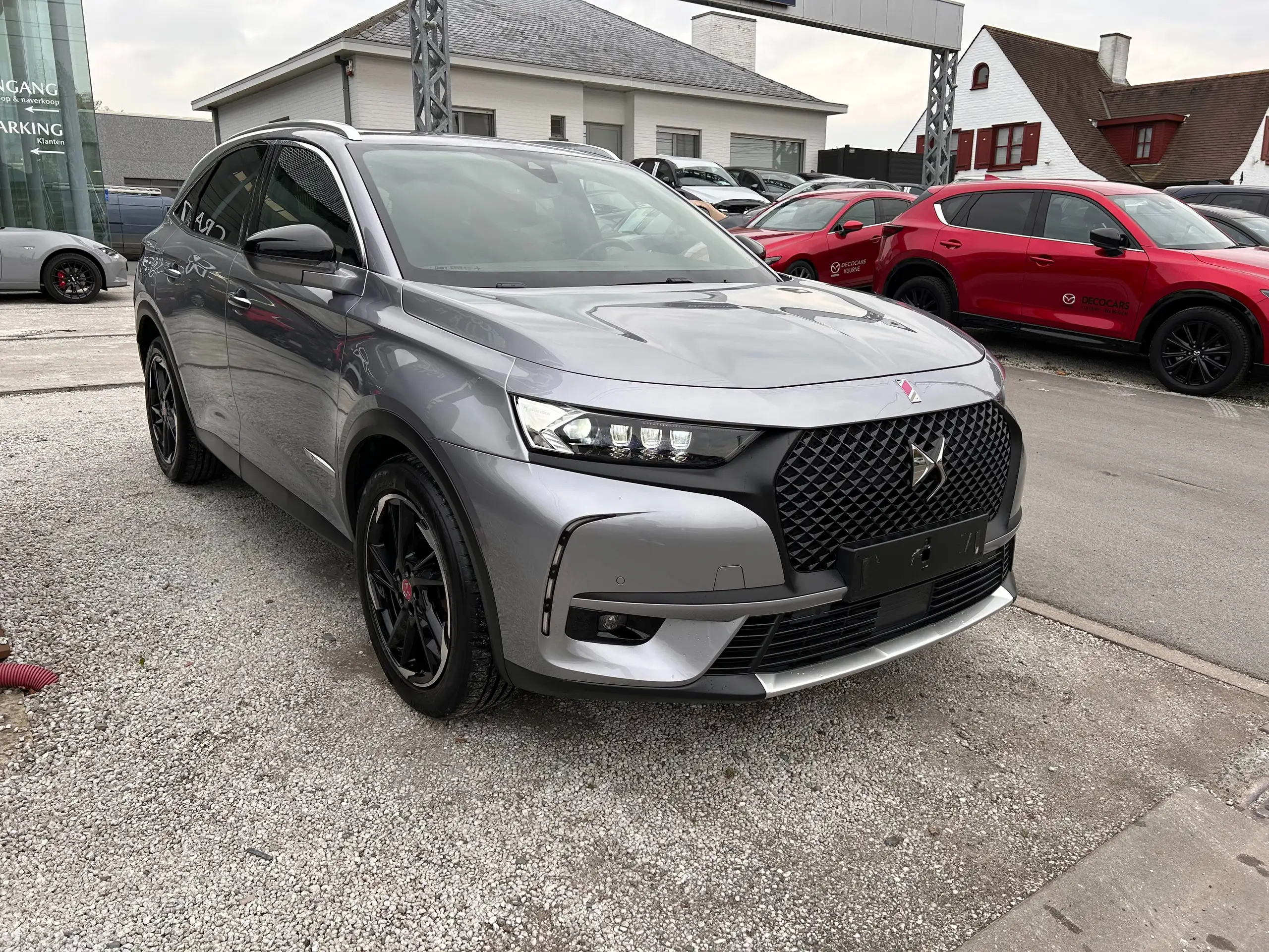 DS Automobiles - DS 7 Crossback