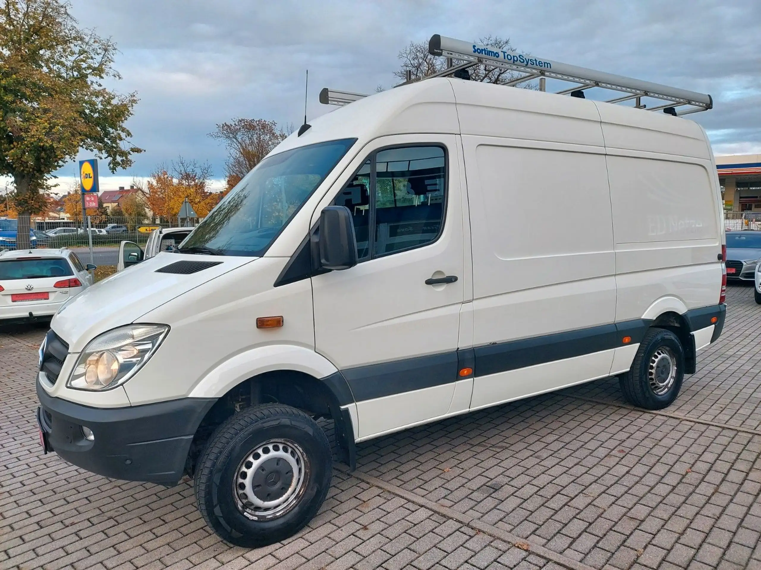 Mercedes-Benz - Sprinter