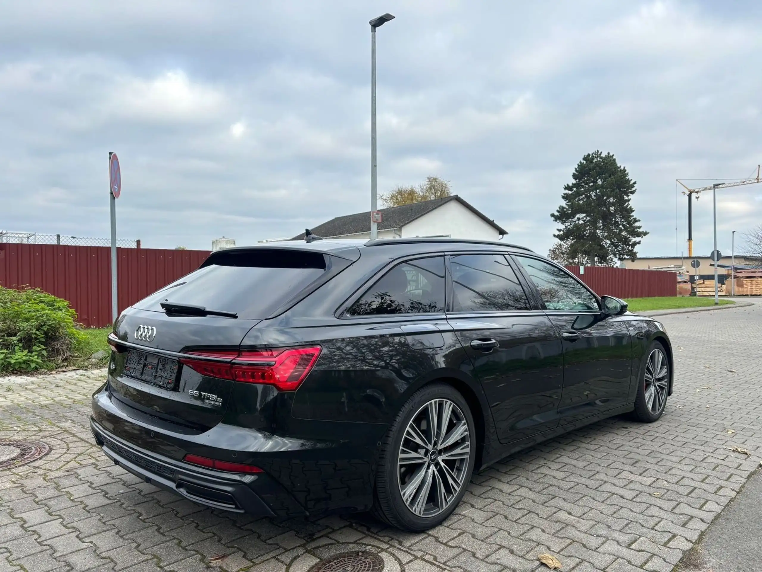 Audi - A6