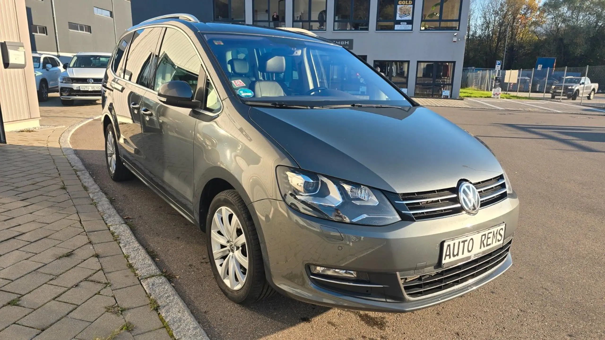 Volkswagen - Sharan