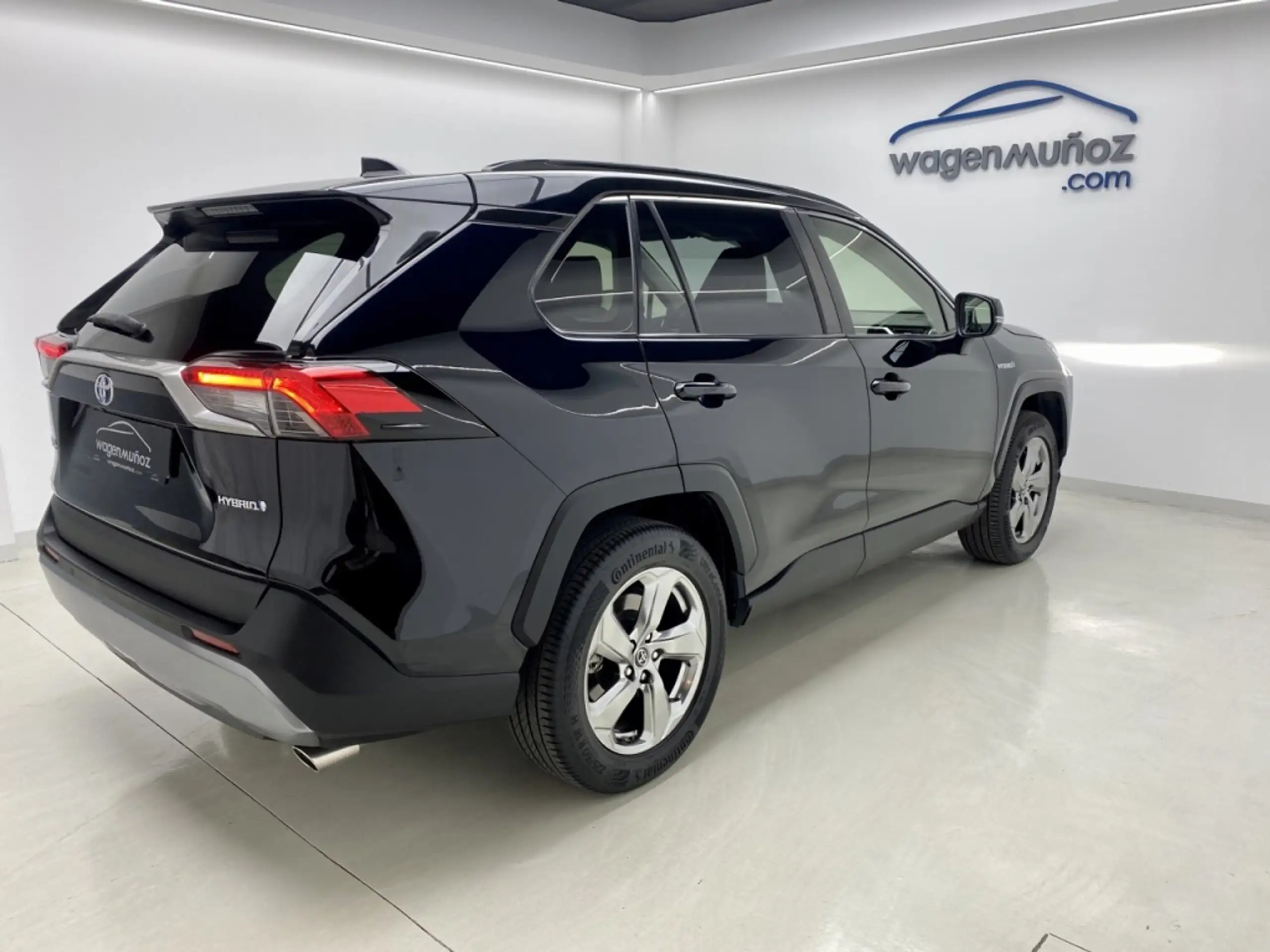 Toyota - RAV 4