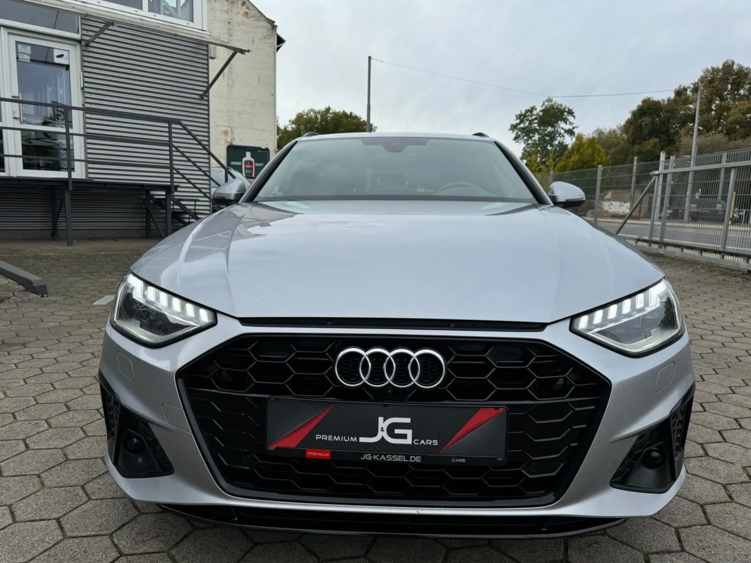 Audi - A4