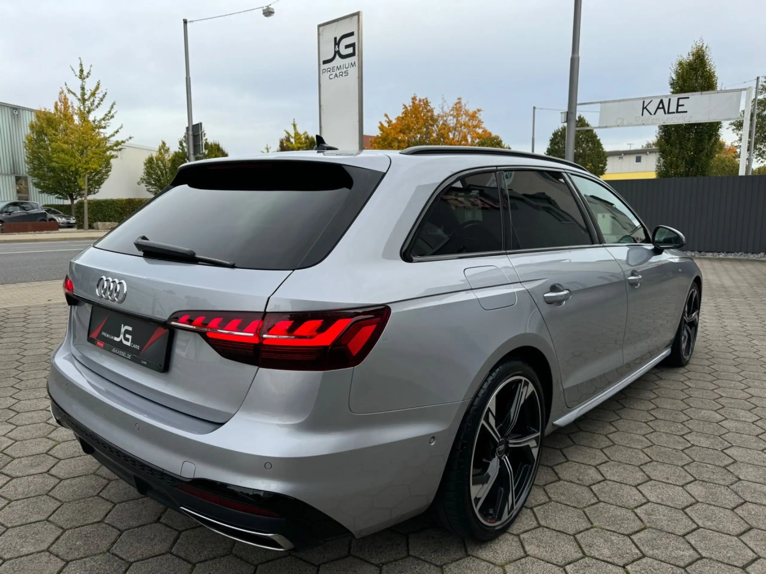 Audi - A4