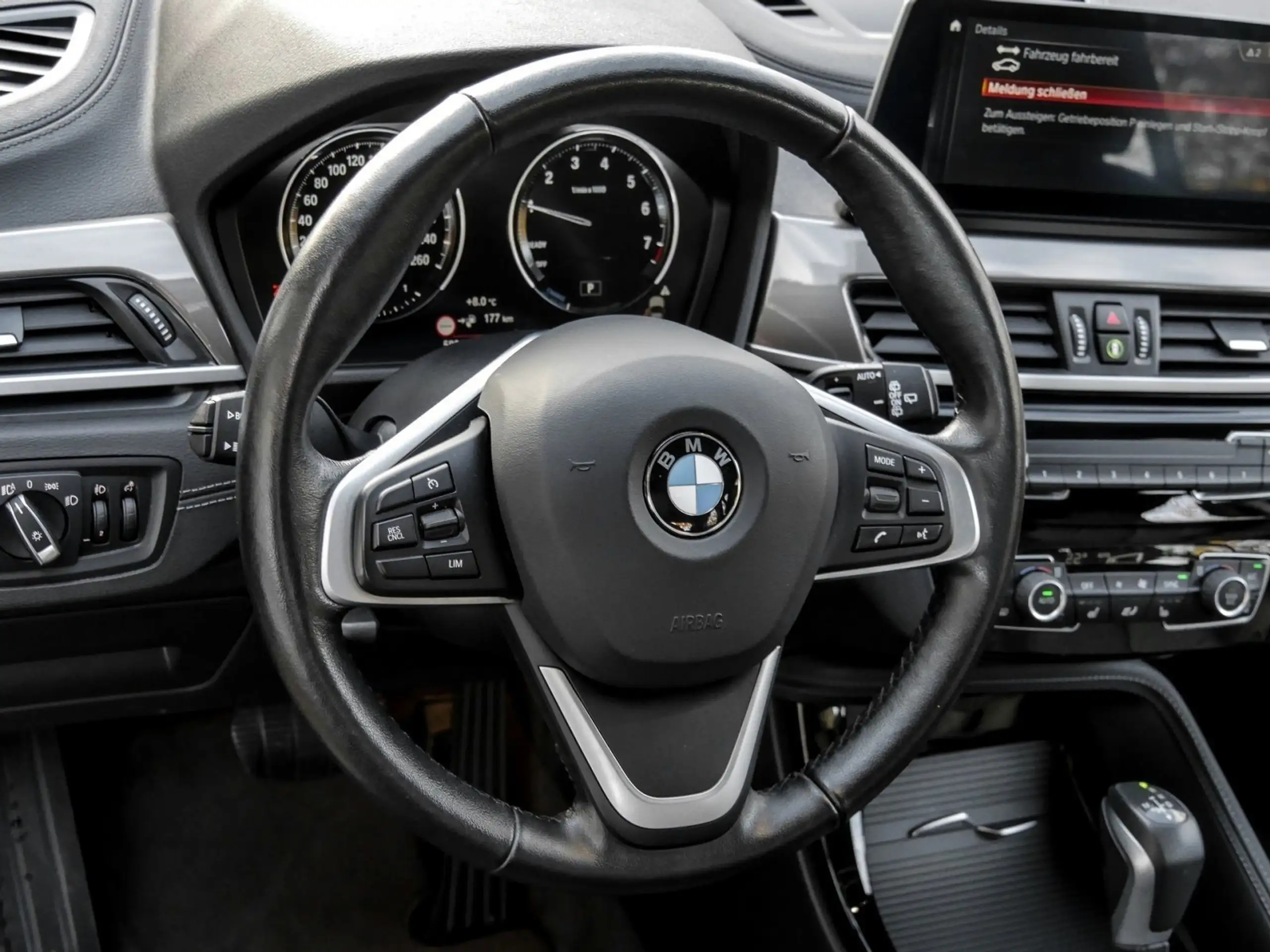 BMW - X1