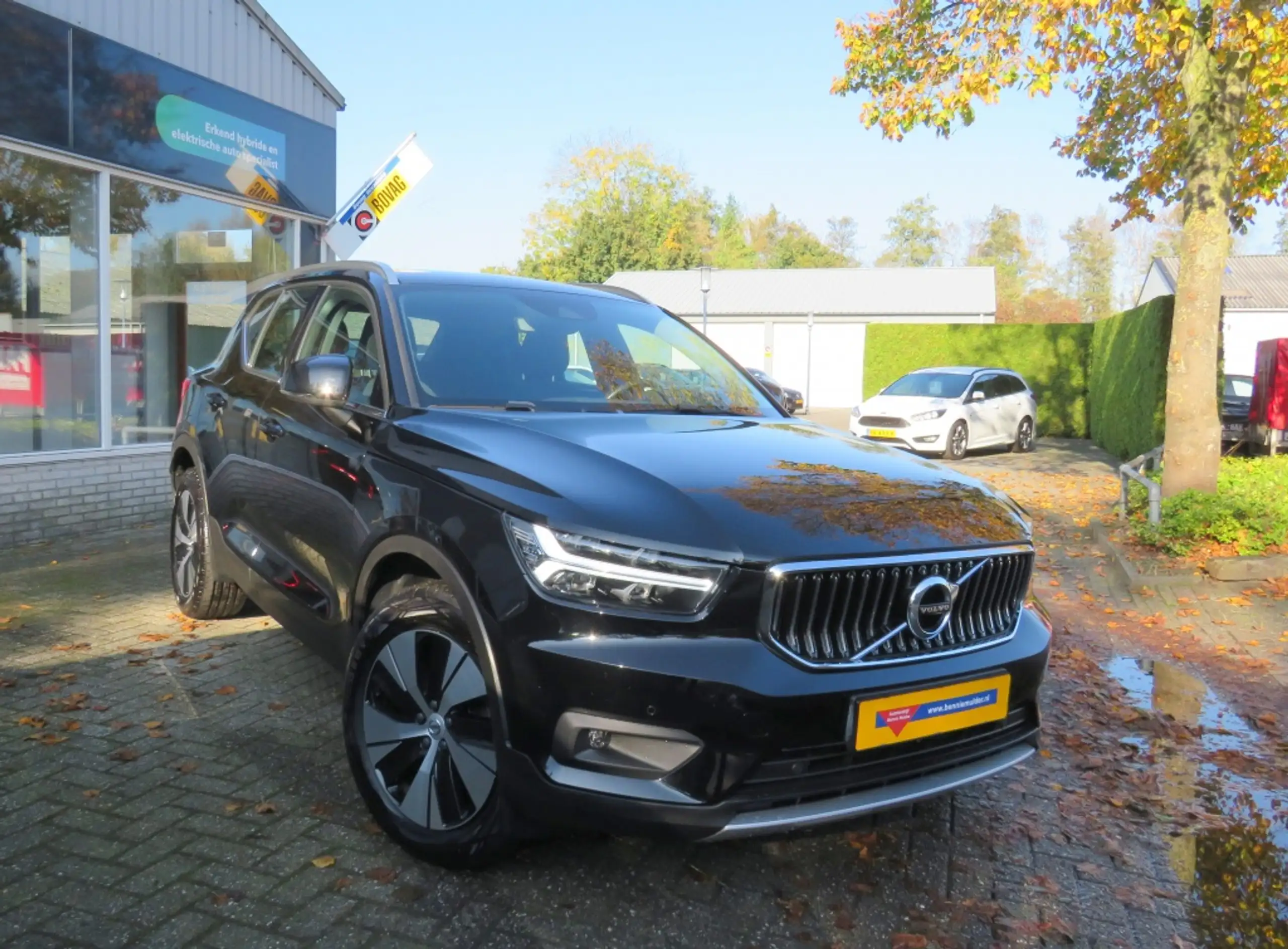 Volvo - XC40