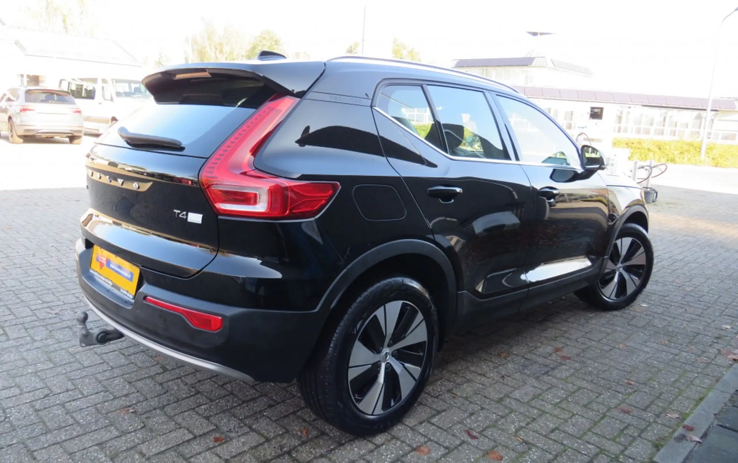 Volvo - XC40