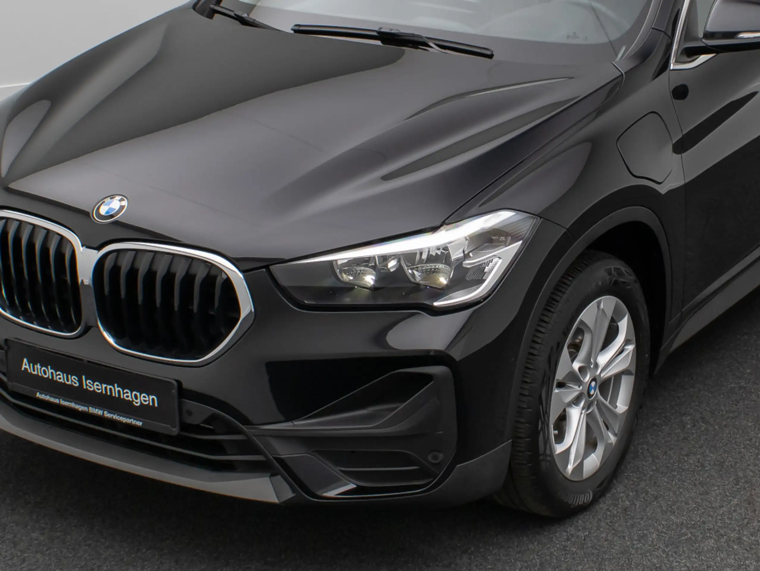 BMW - X1