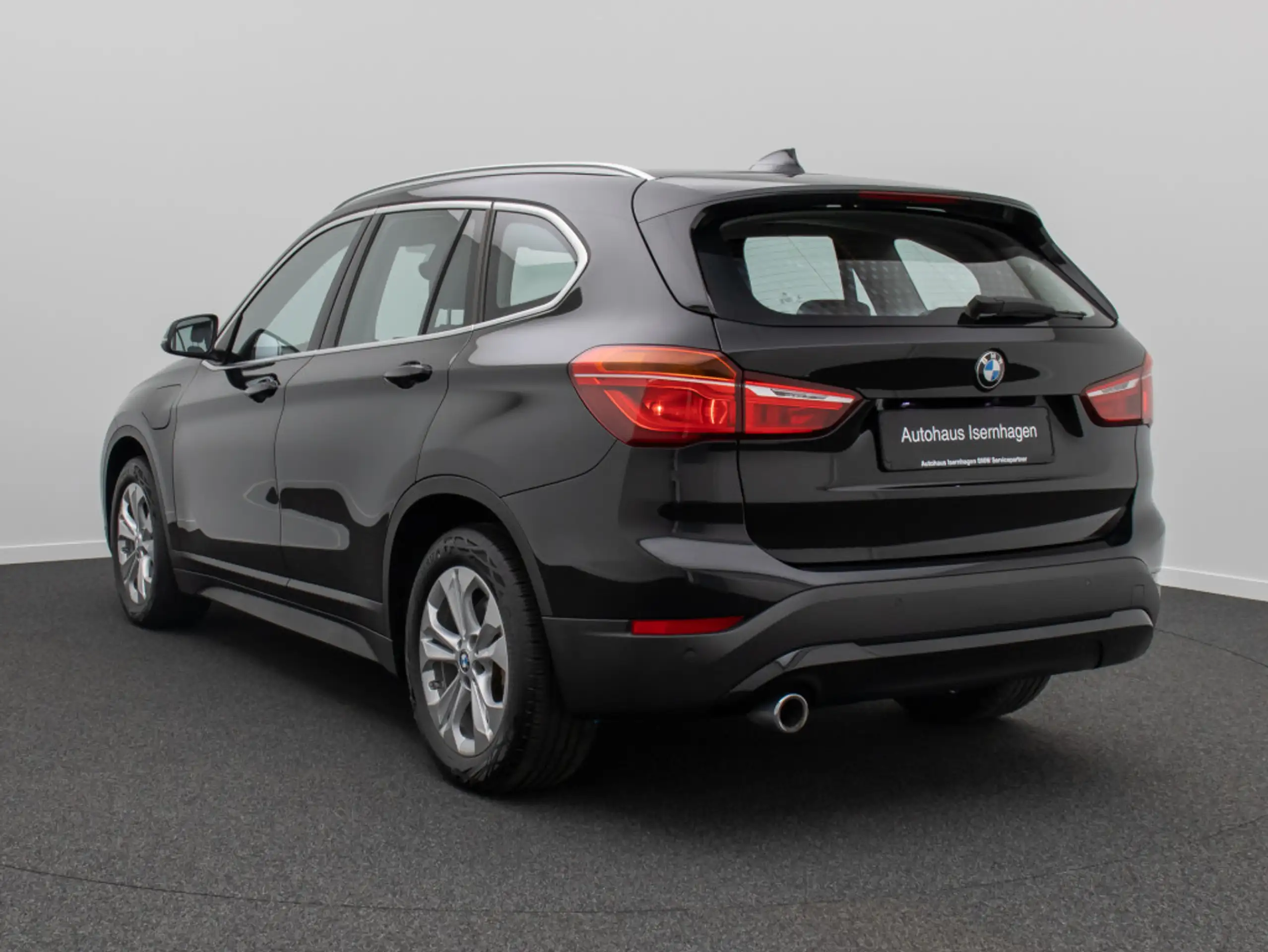 BMW - X1