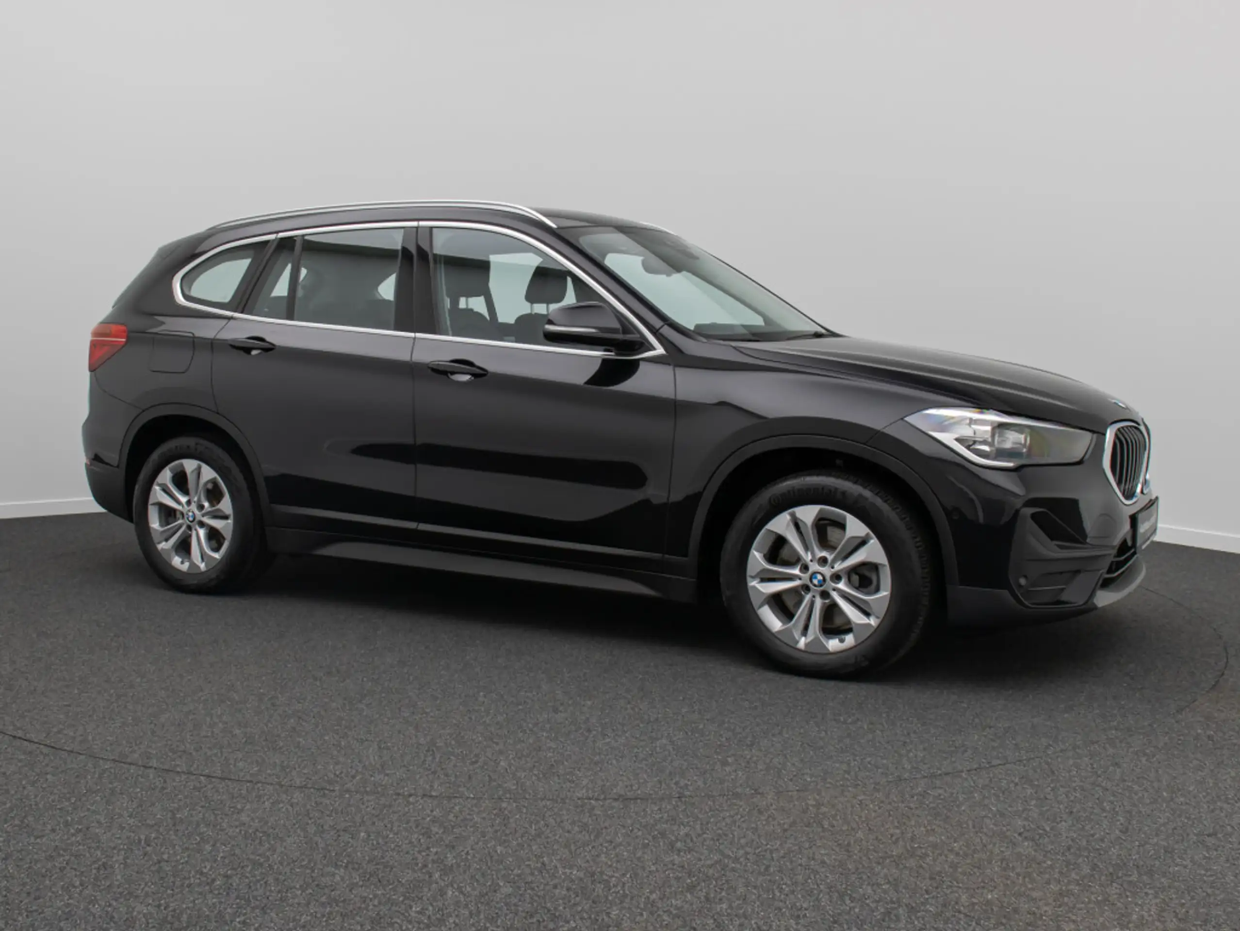 BMW - X1