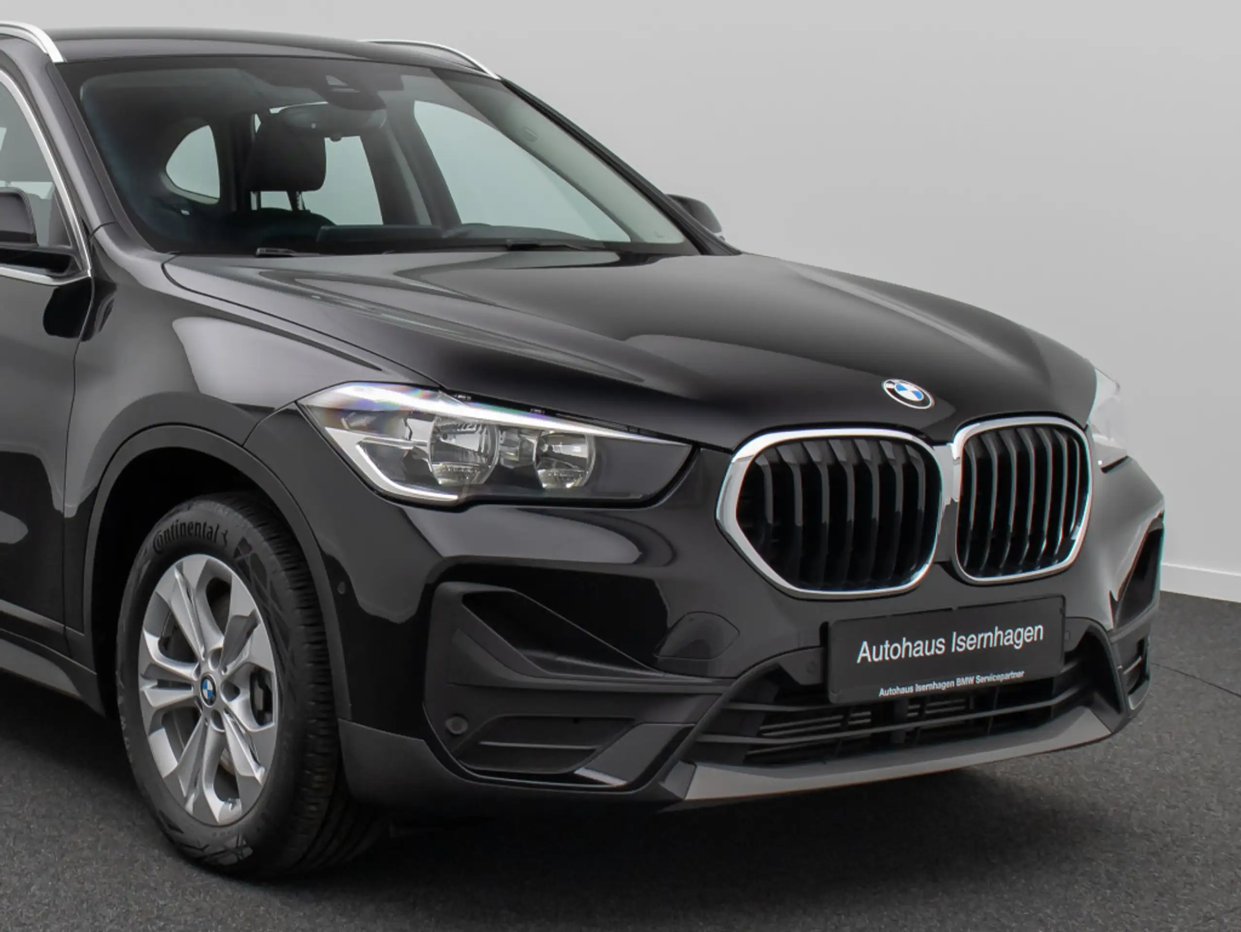 BMW - X1