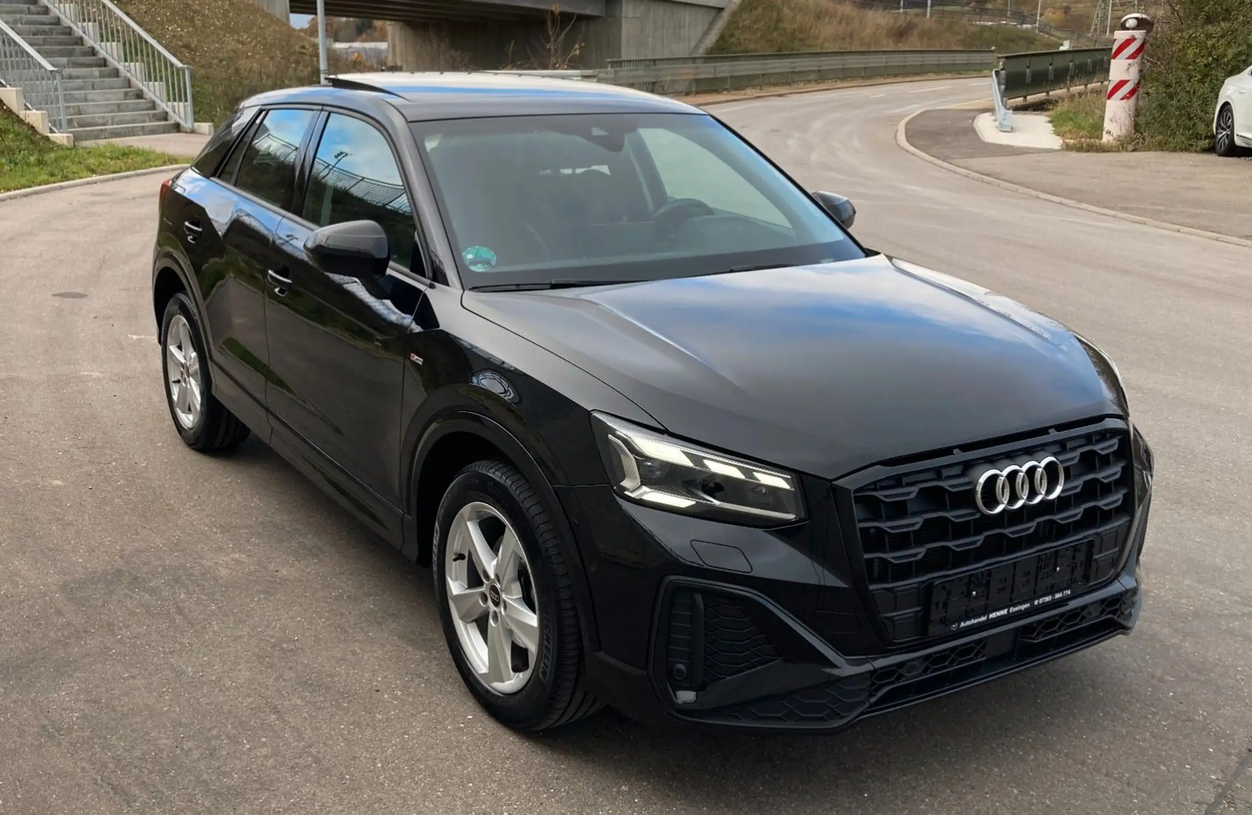 Audi - Q2